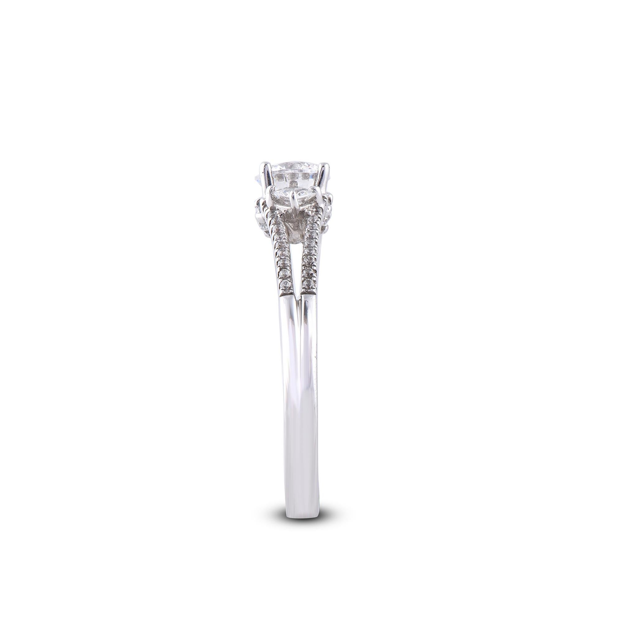 TJD 0.83 Ct 18 Karat white Gold 3 Stone Split Shank Engagement Ring In New Condition For Sale In New York, NY