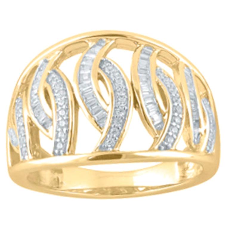 Alliance de créateur en or jaune 14 carats avec diamants ronds et baguettes de 1/2 carat TJD en vente