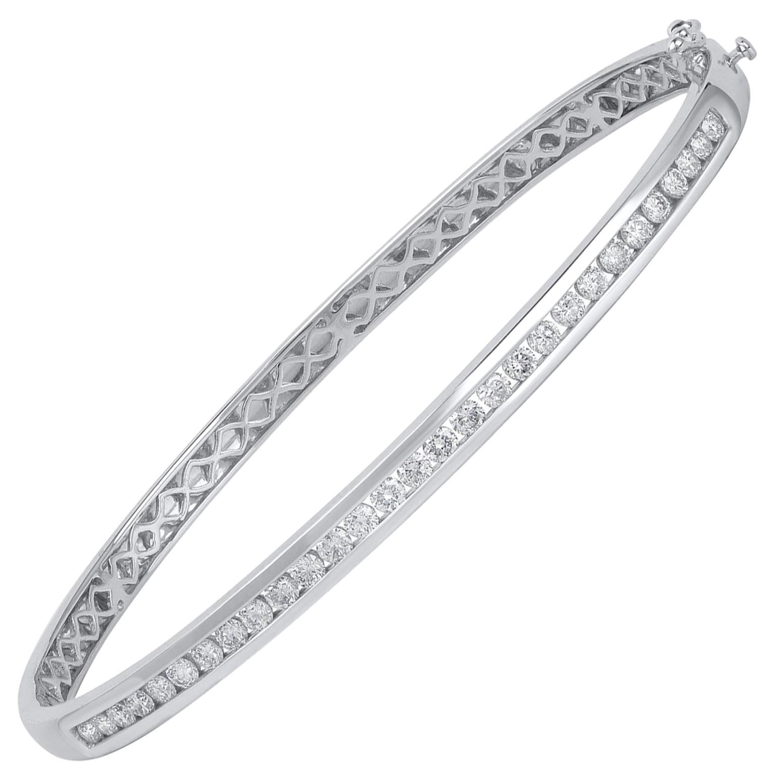 Brazalete clásico con bisagra TJD de oro blanco de 10 quilates con diamantes engastados en canal de 1,0 quilates