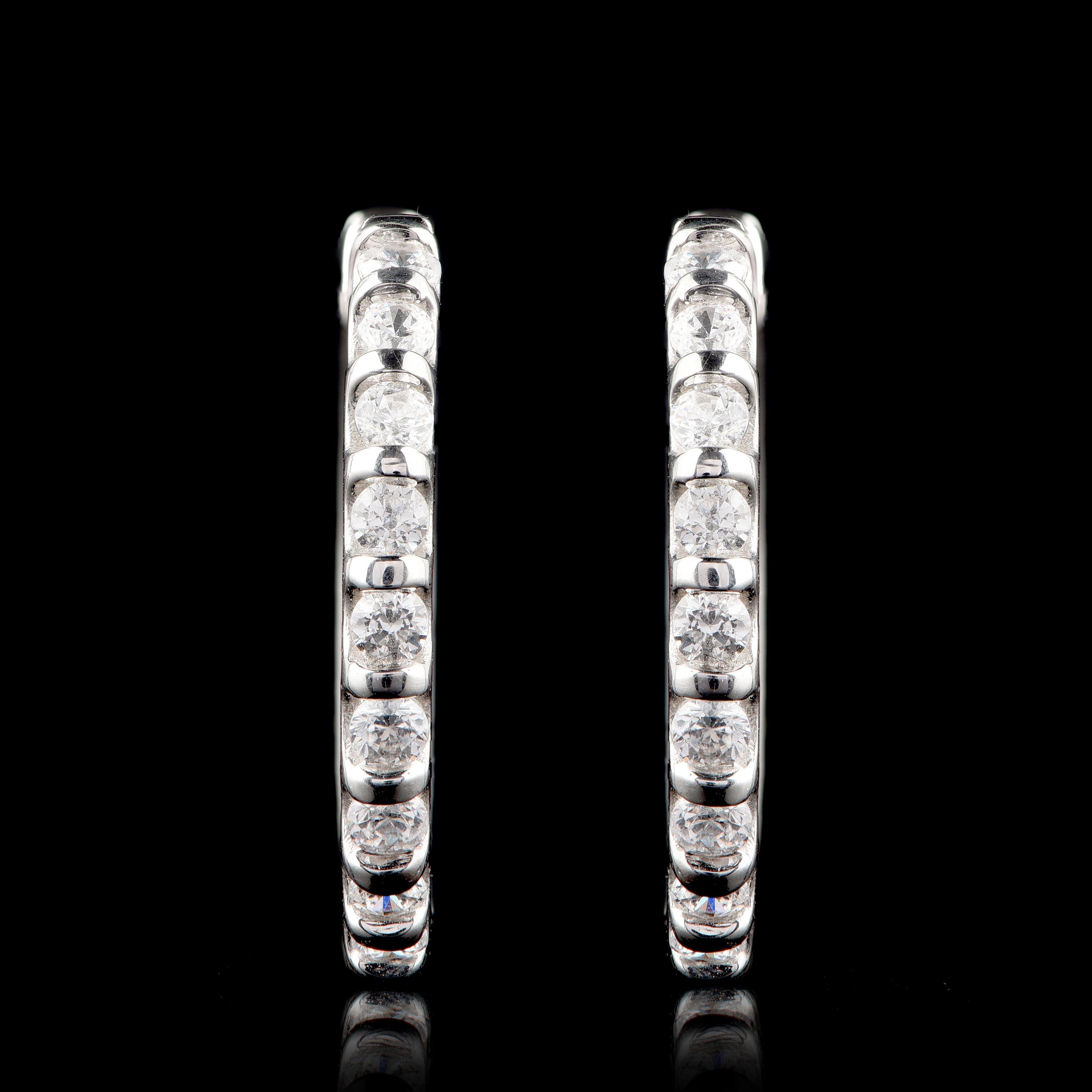 Round Cut TJD 1.0 Carat Channel-Set Diamond 18 Karat White Gold Classic Hoop Earrings For Sale