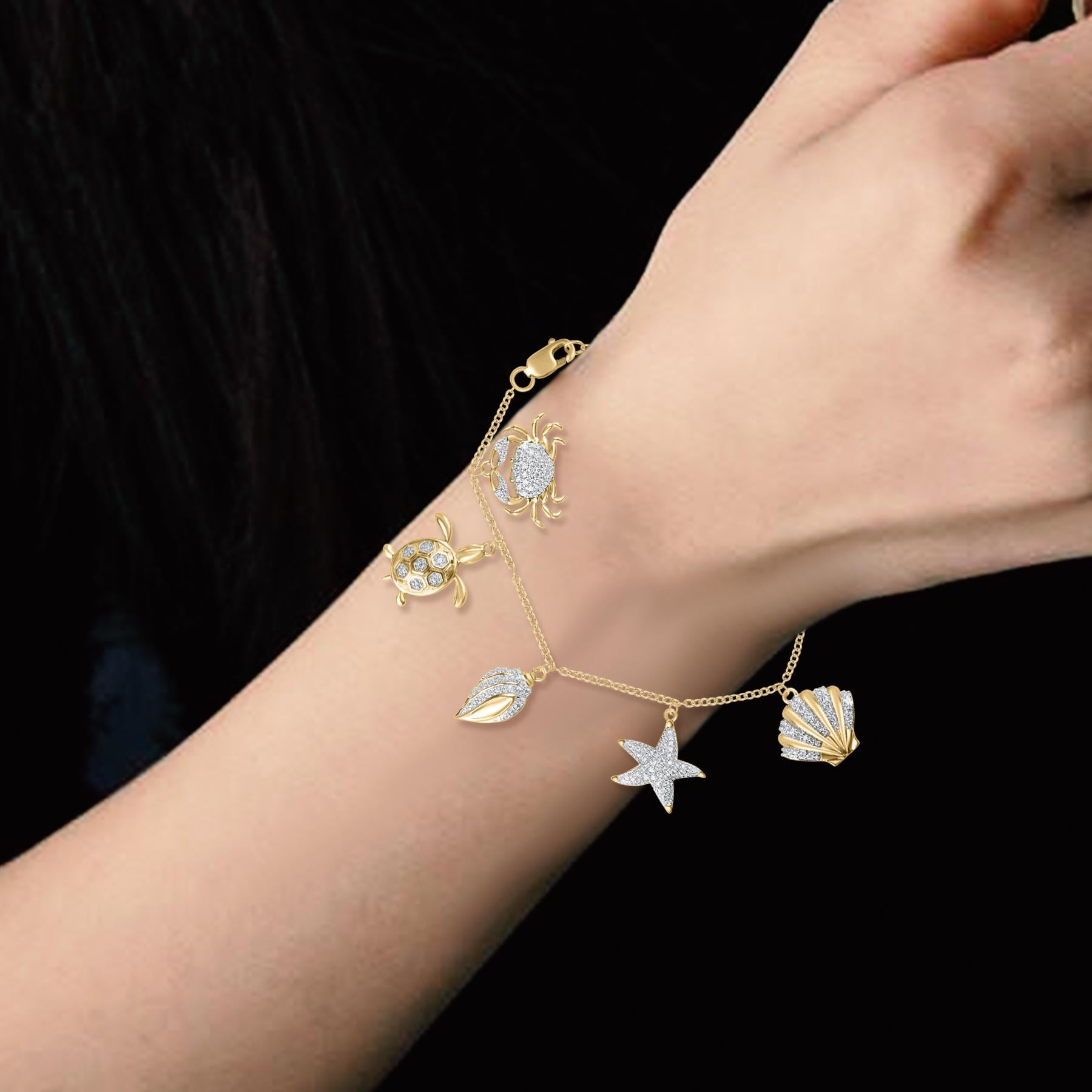TJD 1.0 Carat Diamond 18 Karat Yellow Gold Aquatic Life Charm Bracelet In New Condition For Sale In New York, NY