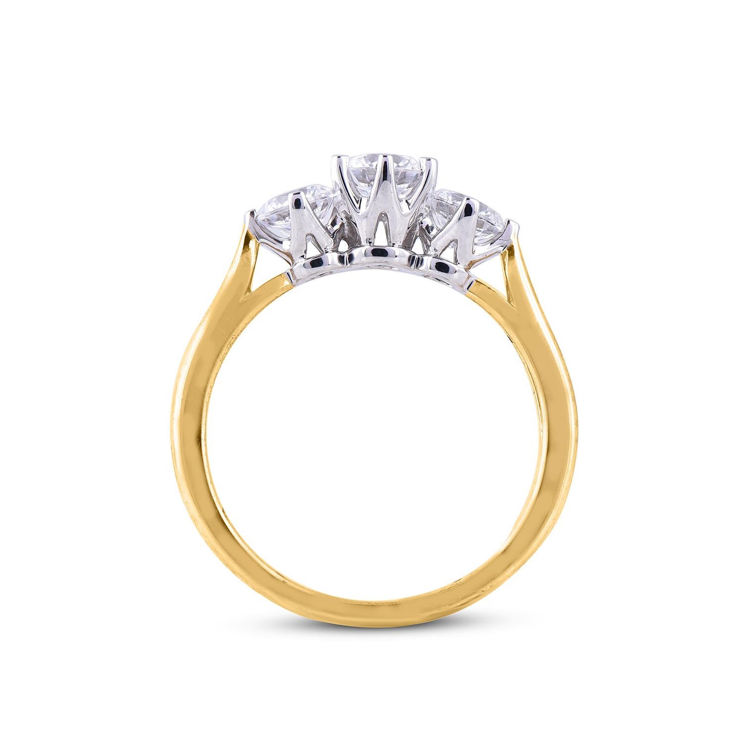 TJD Anello di fidanzamento classico a 3 pietre con diamante da 1,0 carati in oro giallo da 18 carati In condizioni Nuovo in vendita a New York, NY