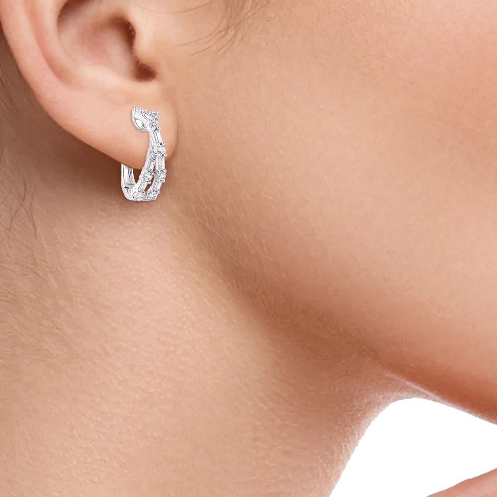 Baguette Cut TJD 1.0 Carat Natural Diamond 14 Karat White Gold Huggie Hoop Earrings For Sale