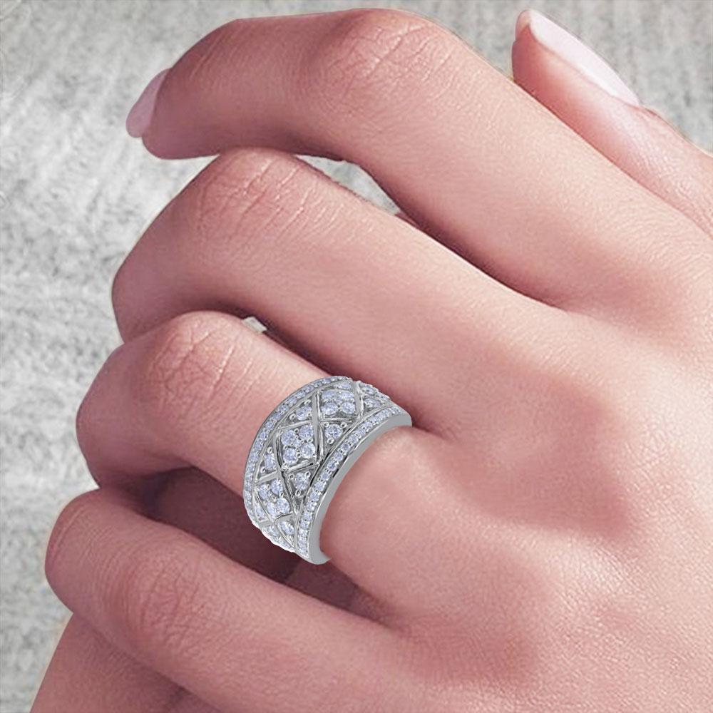 TJD 1.0 Carat Natural Round Diamond 14 Karat White Gold Wedding Band Ring In New Condition For Sale In New York, NY