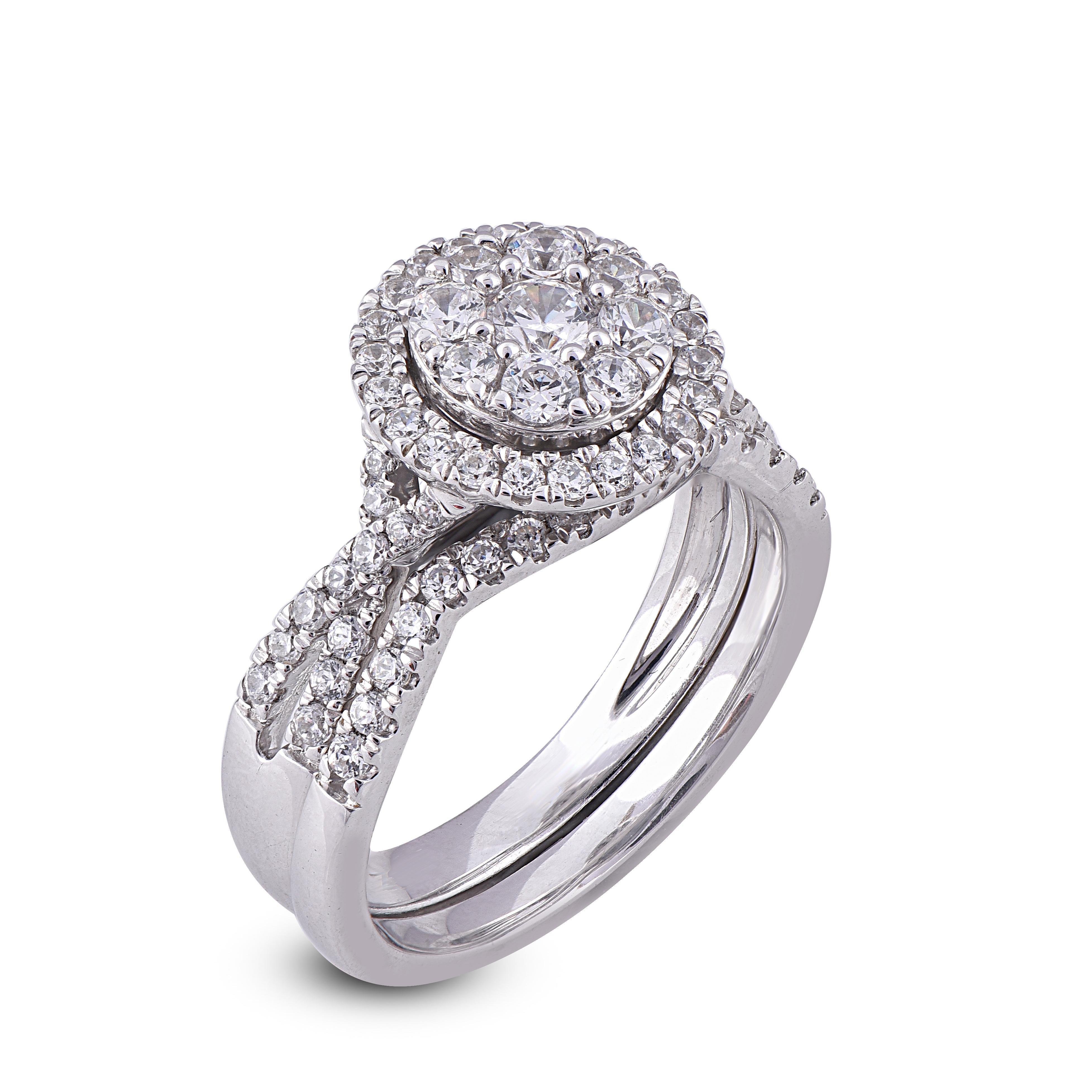 Une ravissante bague de fiançailles en satin sertie de 72 diamants en serti pong. La bague est fabriquée en or blanc 14 carats, les diamants sont de couleur H-I et de pureté I2.
