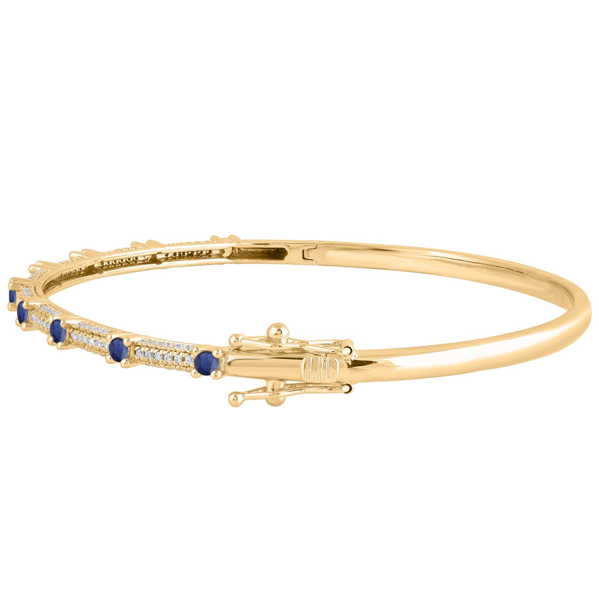 Contemporary TJD 1.0 Ct Natural Diamond and Blue Sapphire Bangle Bracelet in 14KT Yellow Gold For Sale