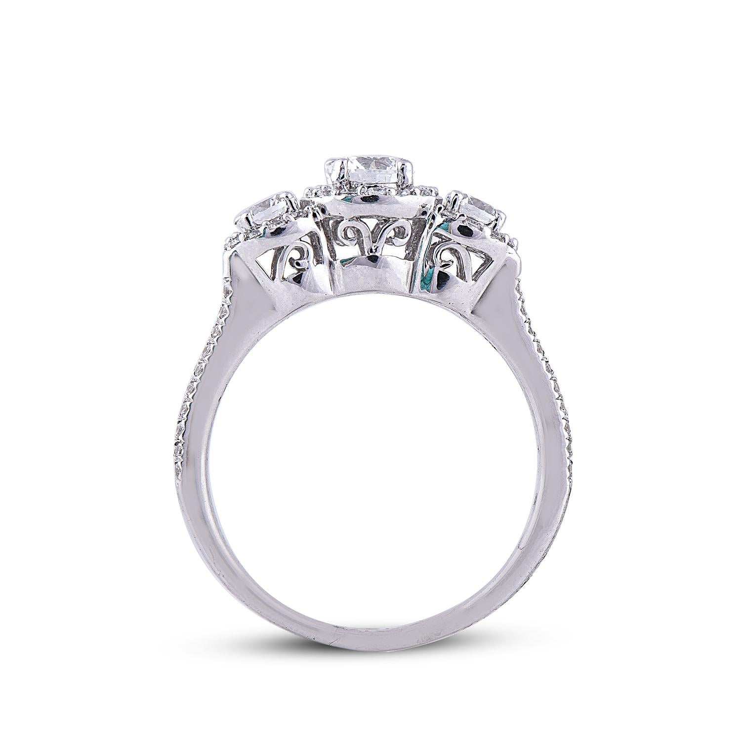TJD 1.00 Carat 3 Stone Dimaond 18 Karat White Gold Halo Engagement Bridal Ring In New Condition For Sale In New York, NY