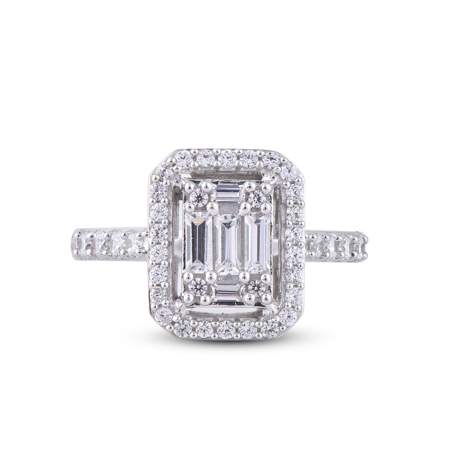 TJD 1.00 Carat Baguette/Round 14 Karat White Gold Classic Rectangle Ring In New Condition For Sale In New York, NY