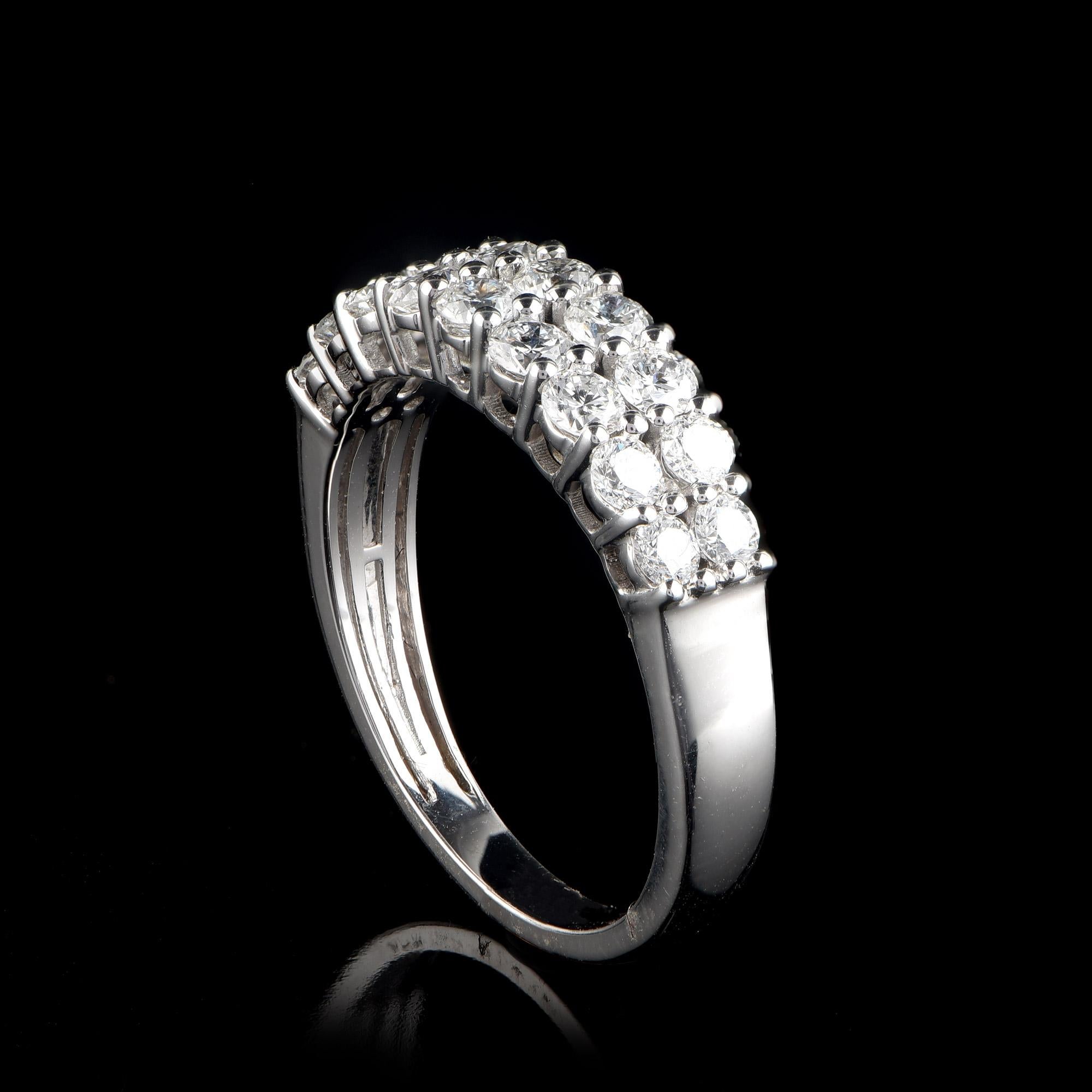 Modern TJD 1.00 Carat Round Diamond 18 Karat White Gold Double Row Prong Set Ring For Sale