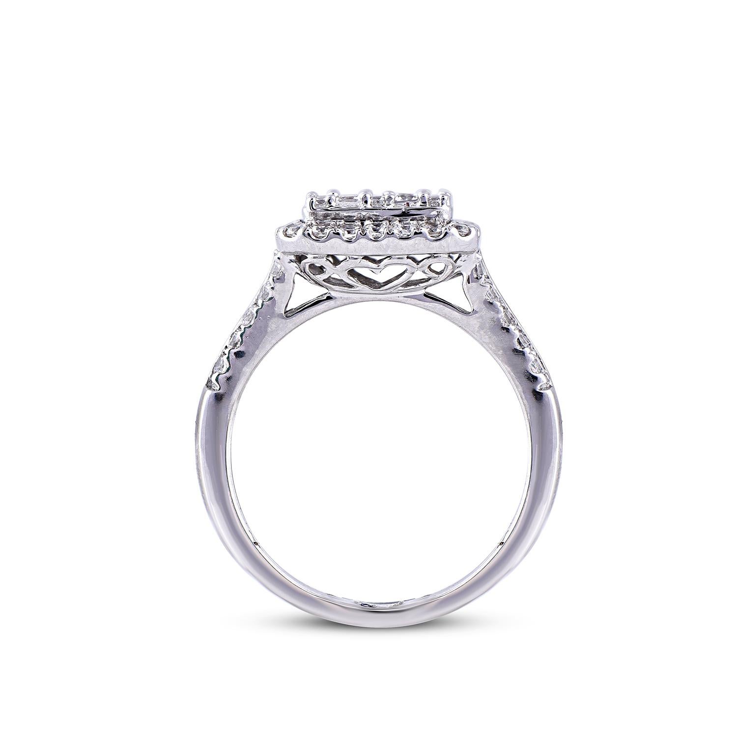 TJD 1.00 Carat Diamond 14 Karat White Gold Cushion Shape Halo Engagement Ring In New Condition For Sale In New York, NY