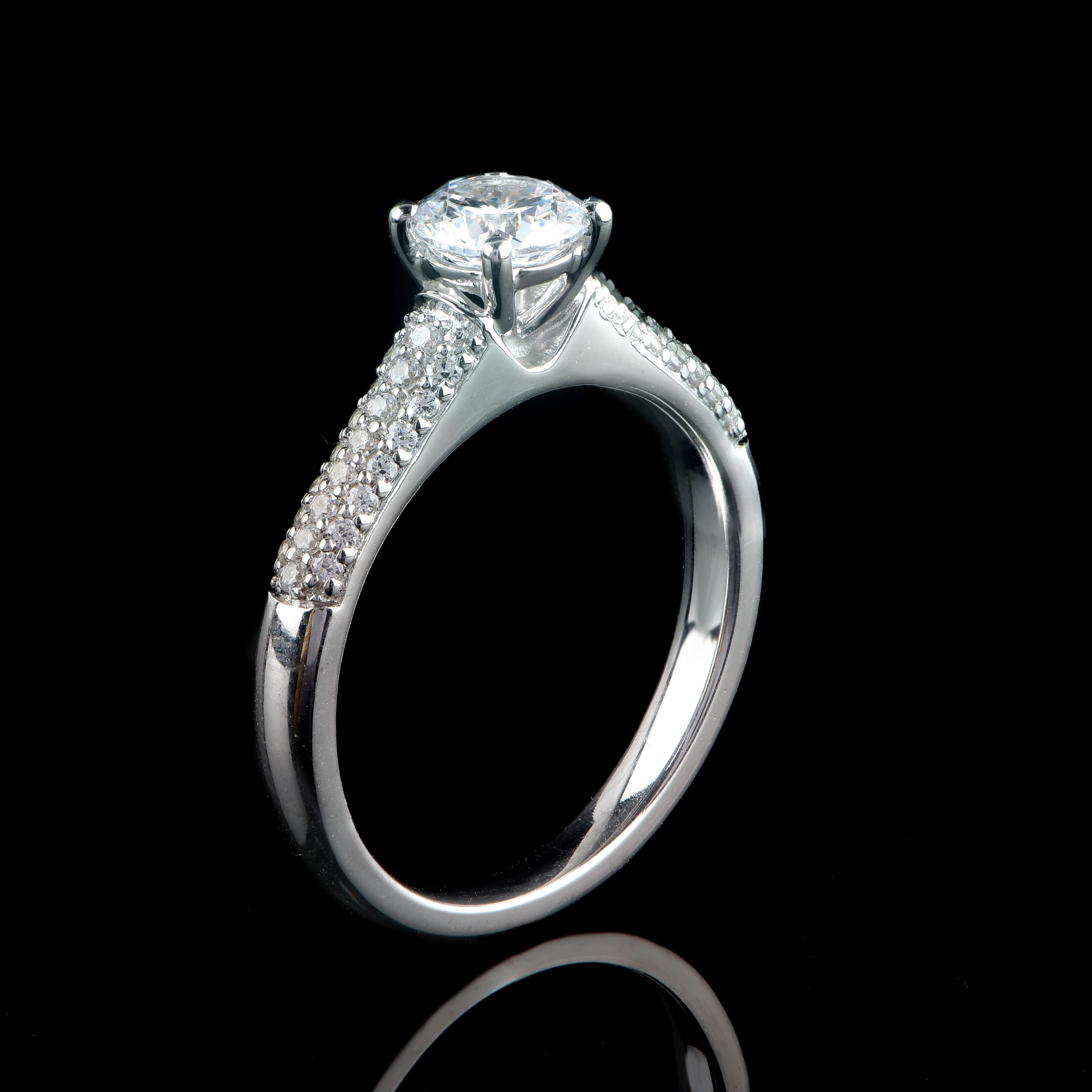 Round Cut TJD GIA Certified 1.00 Carat Diamond 18 K White Gold Vintage Engagement Ring For Sale