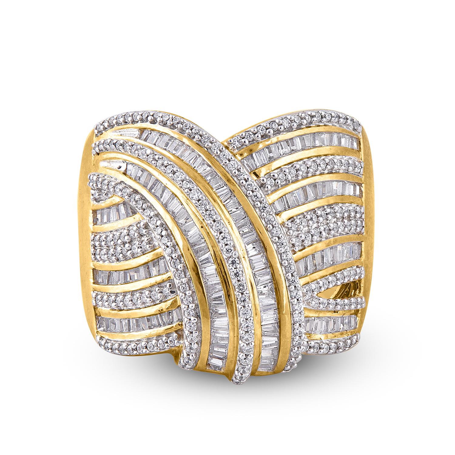 Art Deco TJD 1.00 Carat Natural Round & Baguette Diamond 14 Karat Yellow Gold Band Ring For Sale