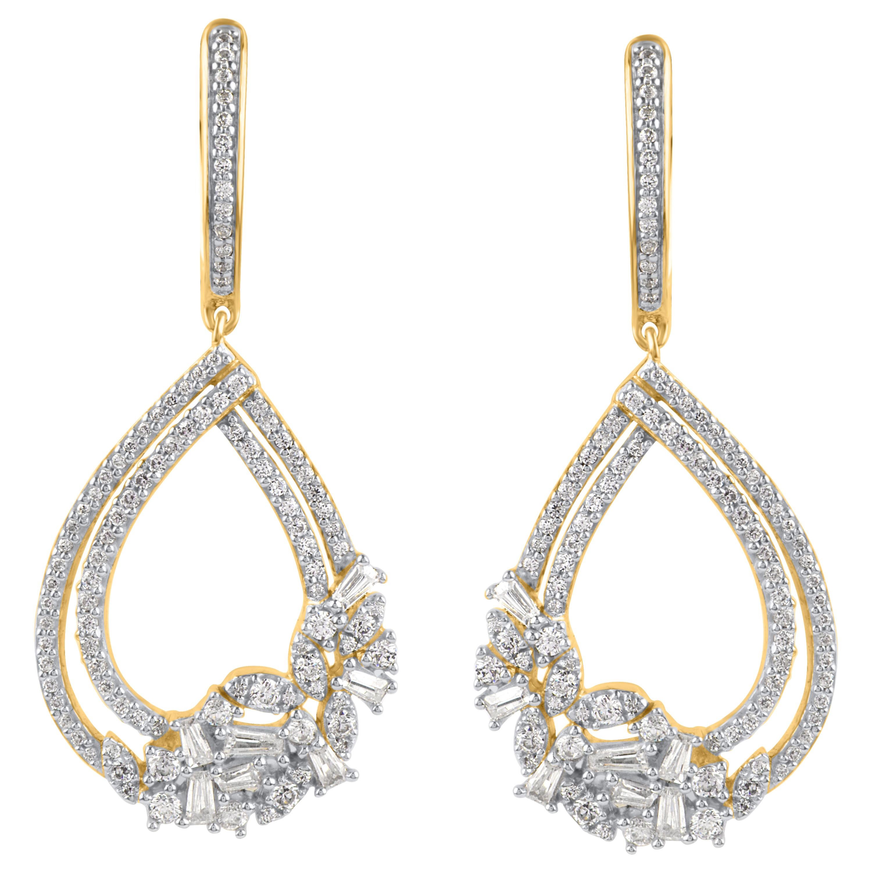 Boucles d'oreilles pendantes en forme de poire en or rose 14 carats avec diamants ronds et baguettes de 1,00 carat TJD