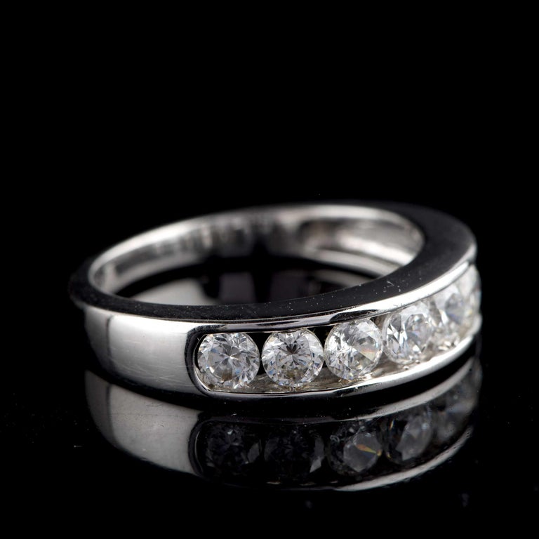 TJD 1.00 Carat Round 7 Stone 18 K White Gold Channel Set Classic Wedding  Band For Sale at 1stDibs