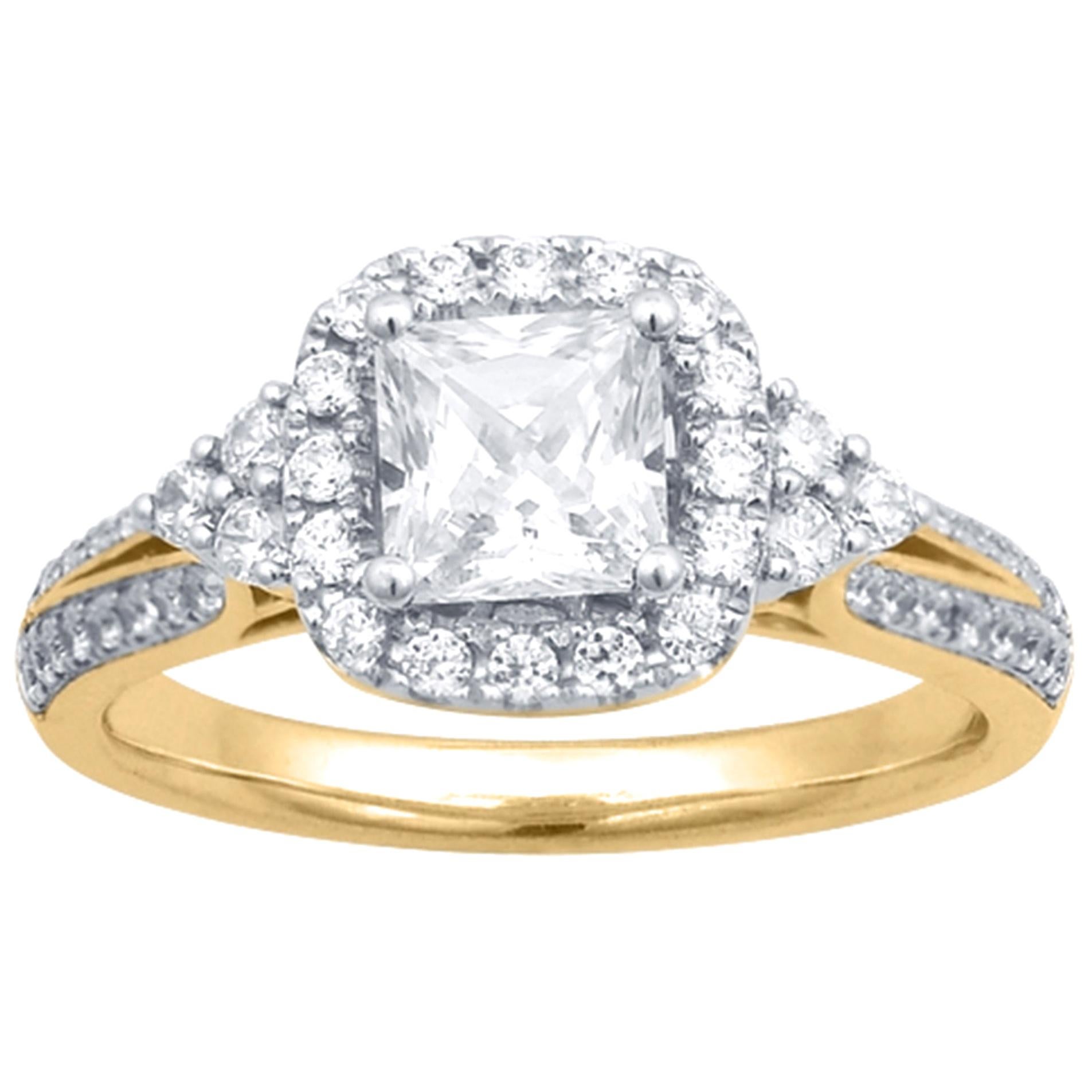 TJD 1.23 Carat Round & Princess Cut Diamond 14 Karat Yellow Gold Engagement Ring For Sale
