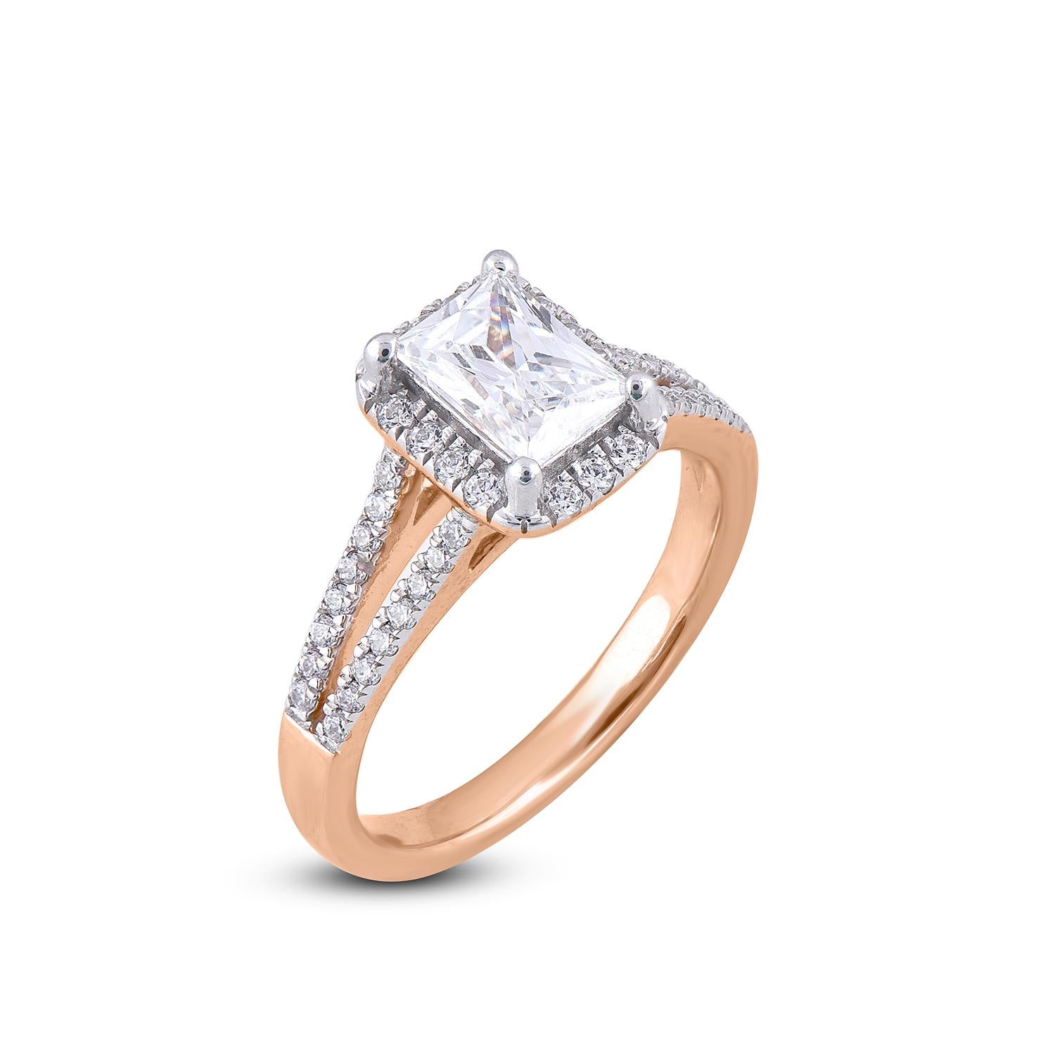 Dieses schlichte und moderne Design ist perfekt für Frauen, die sich eine klassische Silhouette mit einem klaren Design wünschen. Er verfügt über einen 1,0-karätigen Radiant-Mittelstein und 0,33-karätige Diamanten in der Fassung und auf den