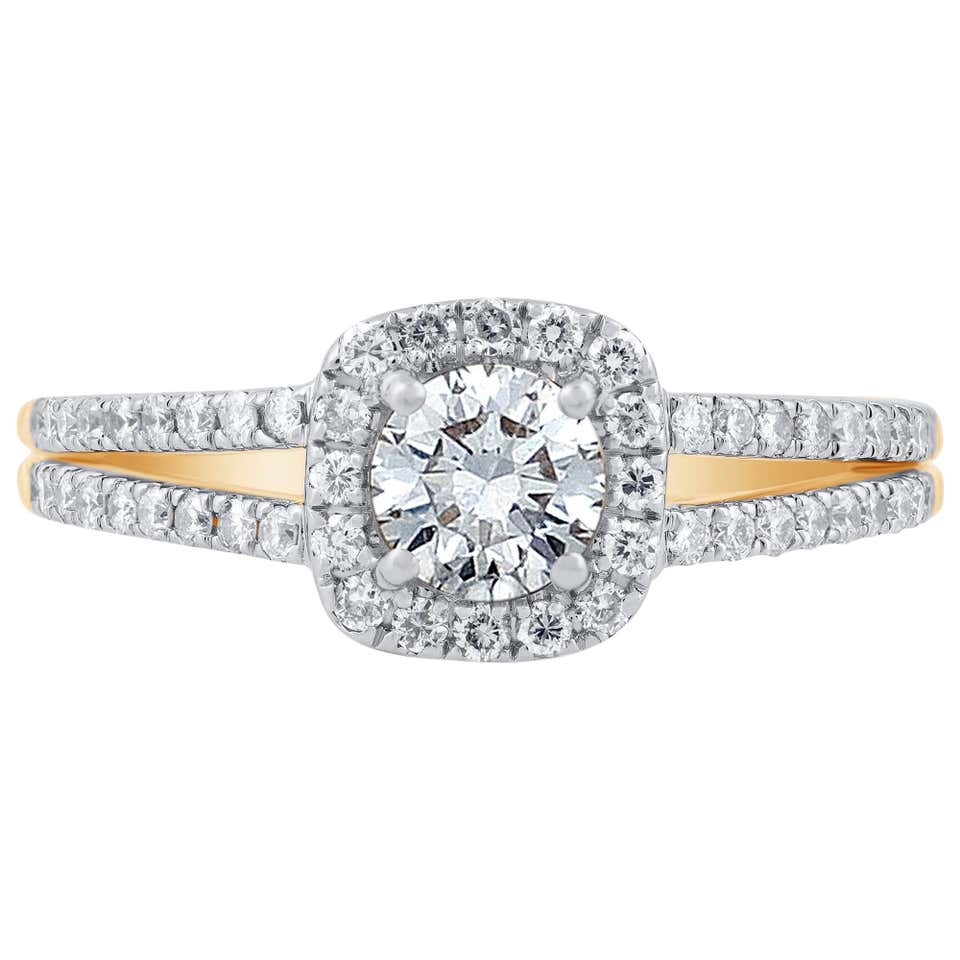 Wide Diamond Gold Oval Shape Split Shank Ring For Sale at 1stDibs