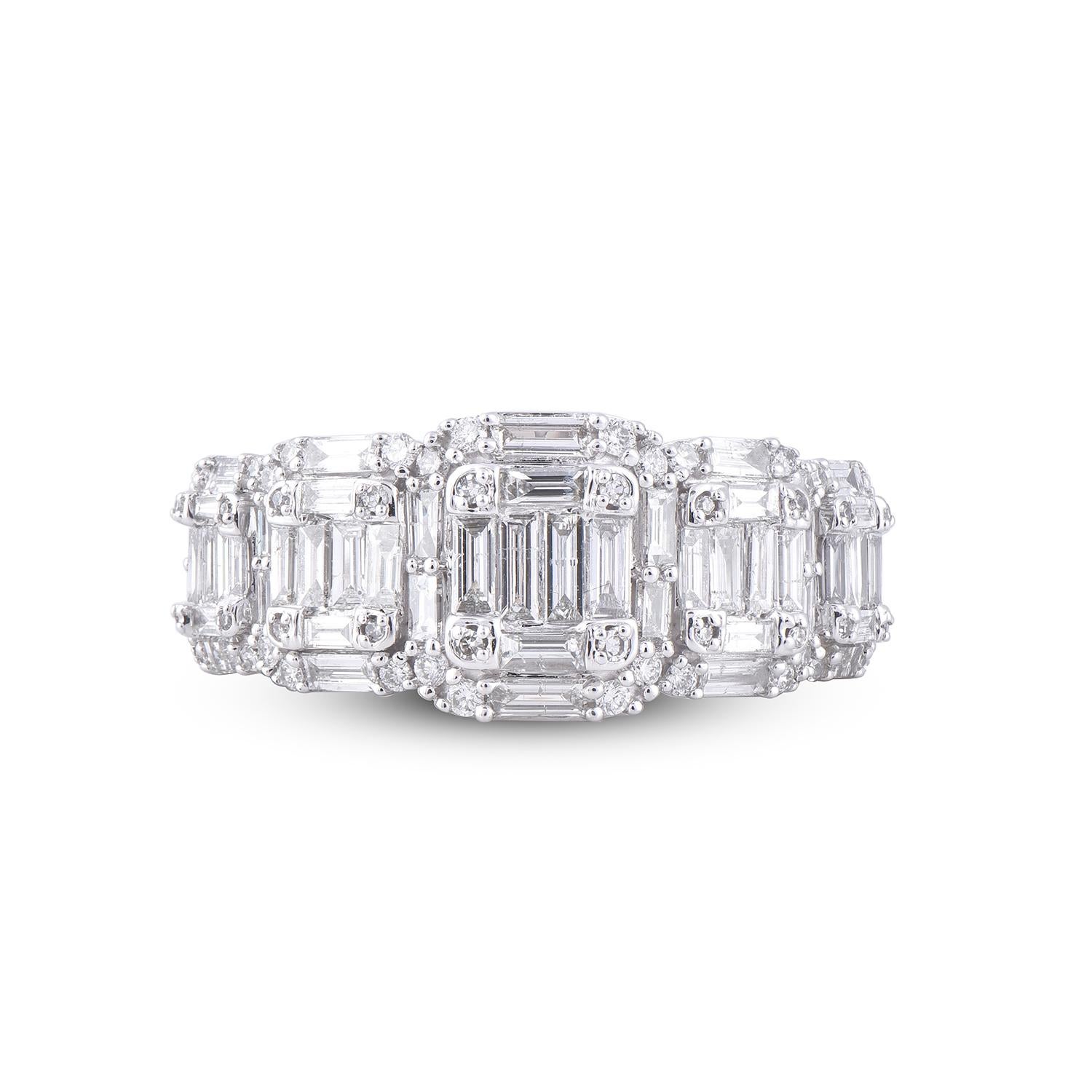 TJD 1,50 carati in oro bianco 14 KT Anello di fidanzamento con 5 pietre a grappolo baguette/rotondo In condizioni Nuovo in vendita a New York, NY