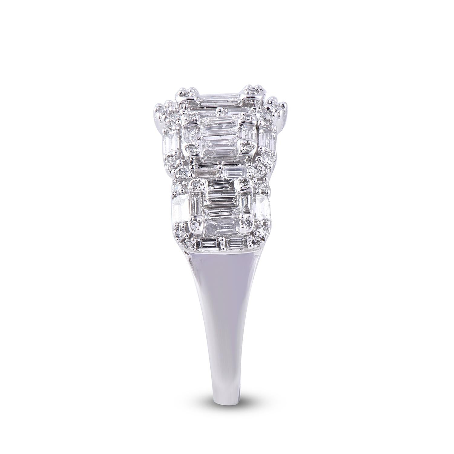 Donna TJD 1,50 carati in oro bianco 14 KT Anello di fidanzamento con 5 pietre a grappolo baguette/rotondo in vendita