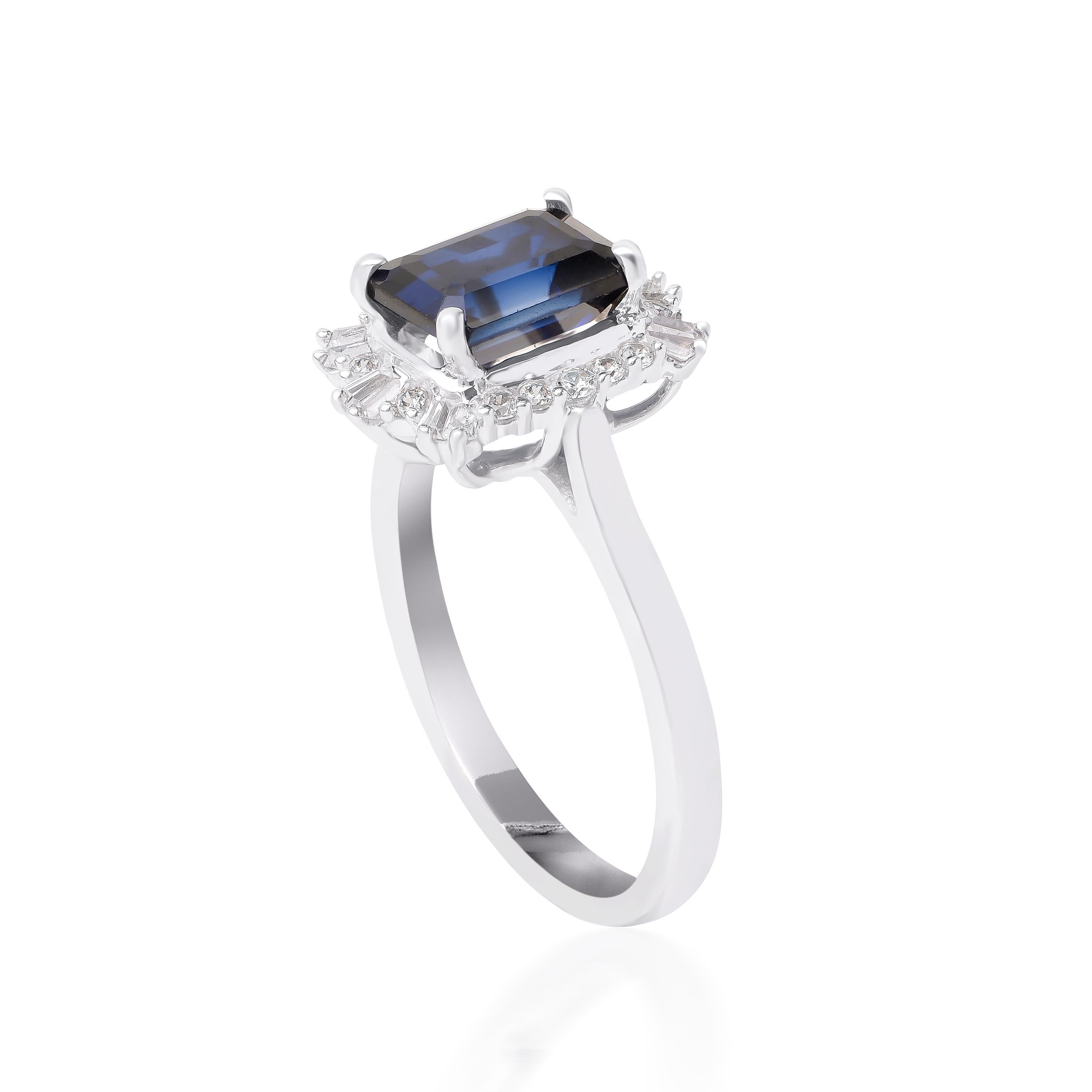 TJD 0,25 Karat Diamant & 8 X 6MM Nat. Ring aus 18 Karat Weißgold mit blauem Saphir (Moderne) im Angebot