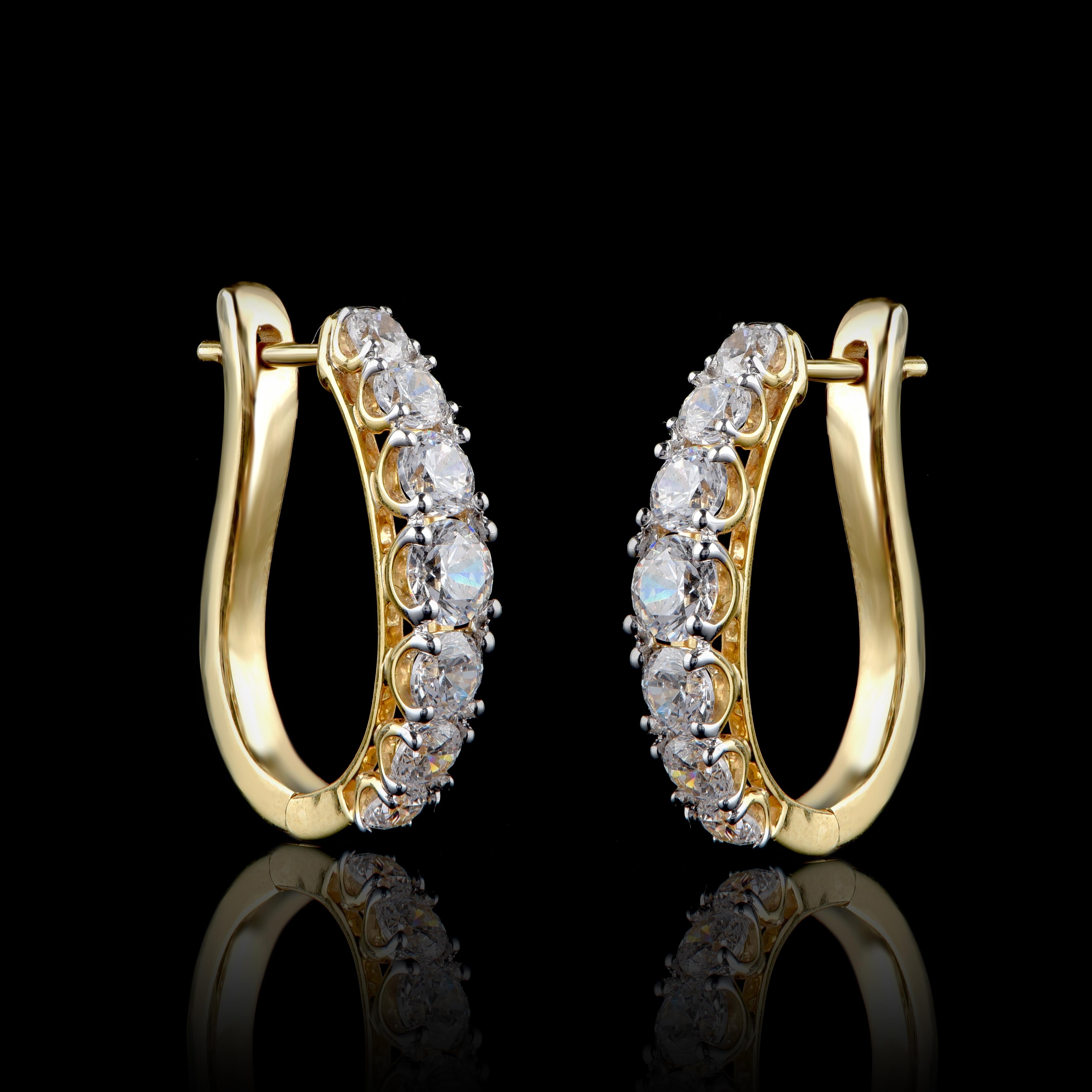 Contemporain TJD, demi-créoles classiques en or jaune 18 carats avec diamants de 1,50 carat en vente