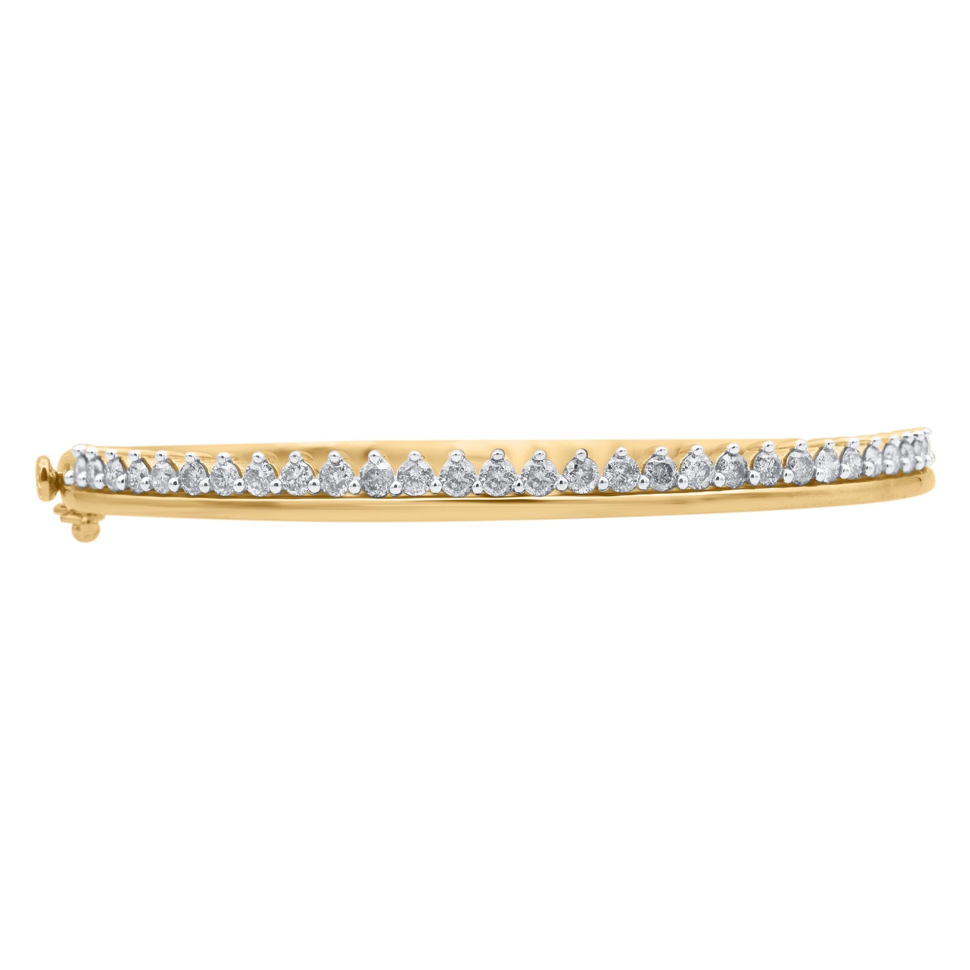 Contemporary TJD 1.50 Carat Brilliant Cut Natural Diamond Bangle Bracelet 14 KT Yellow Gold For Sale