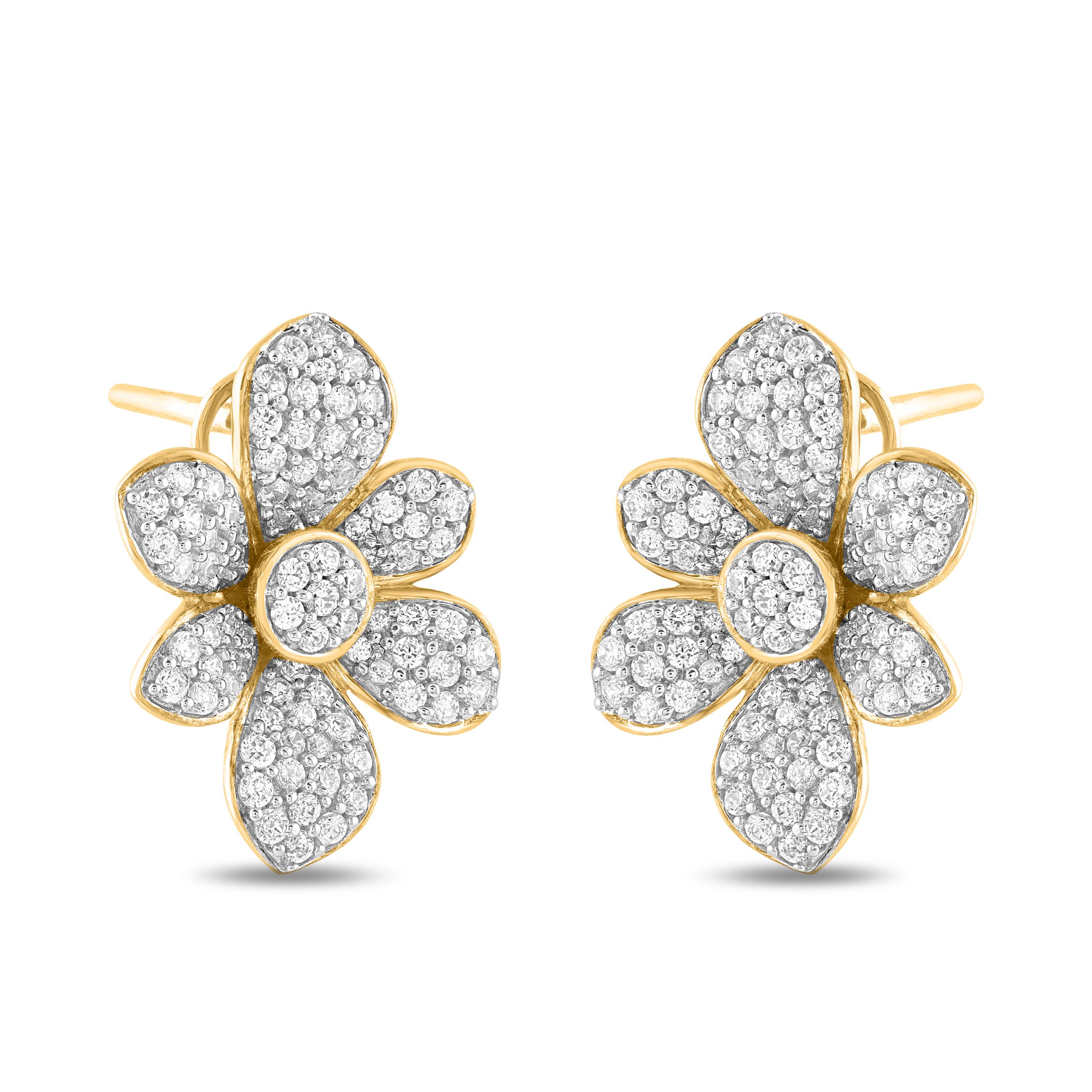 Adorn your casual wear with extra glitz when you put on these floral design stud earrings. Expertly crafted in 14K Yellow Gold, earring is cleverly filled with 168 round diamond set in pave setting and shimmers in H-I color I2 clarity. Captivating