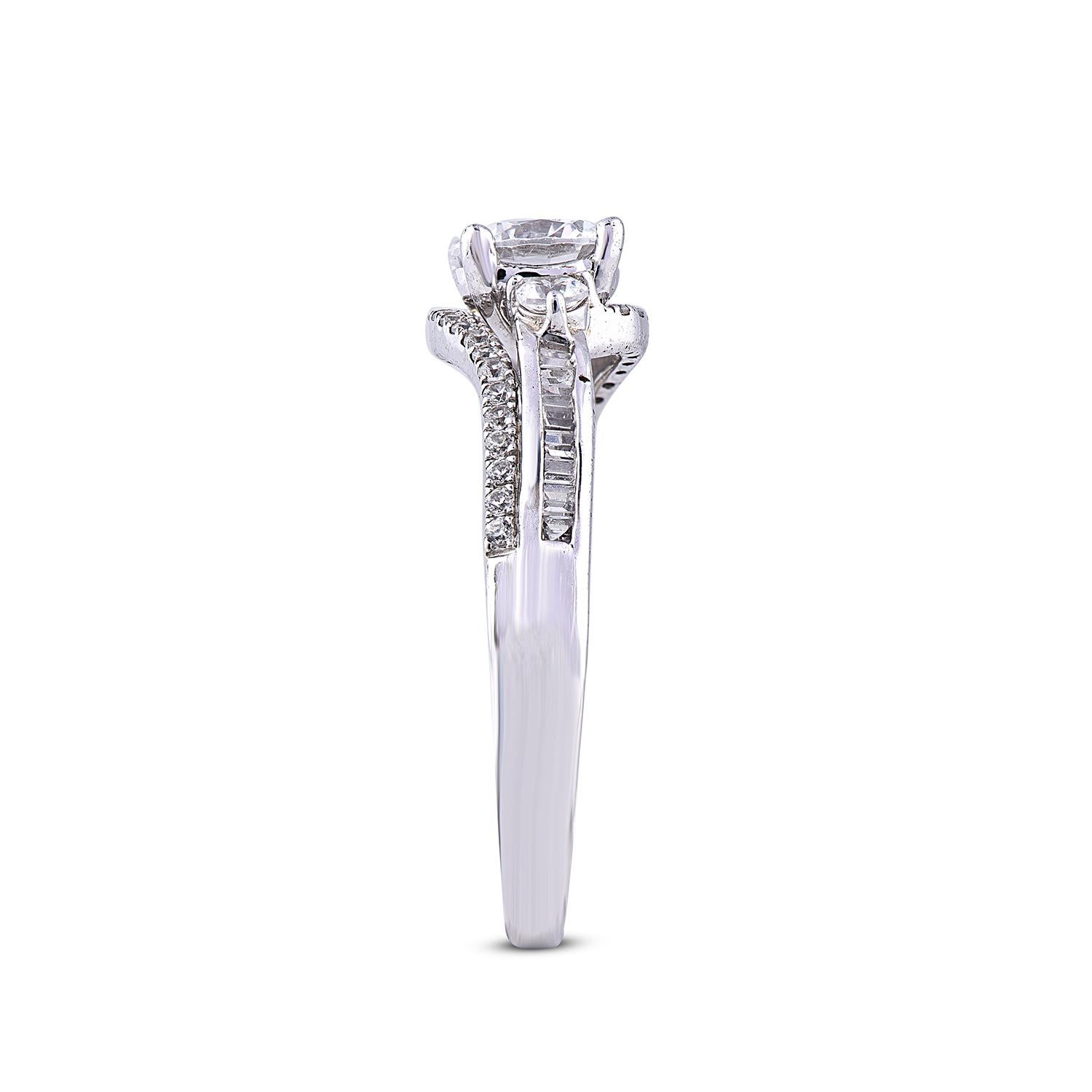 Round Cut TJD 1.50 Carat Round and Baguette Diamond 18 Karat White Gold Engagement Ring For Sale