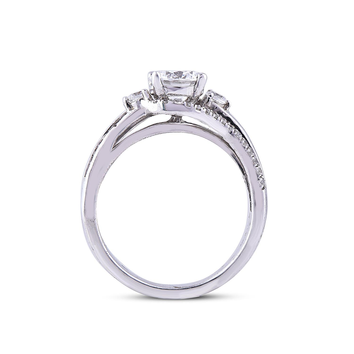 TJD 1.50 Carat Round and Baguette Diamond 18 Karat White Gold Engagement Ring In New Condition For Sale In New York, NY