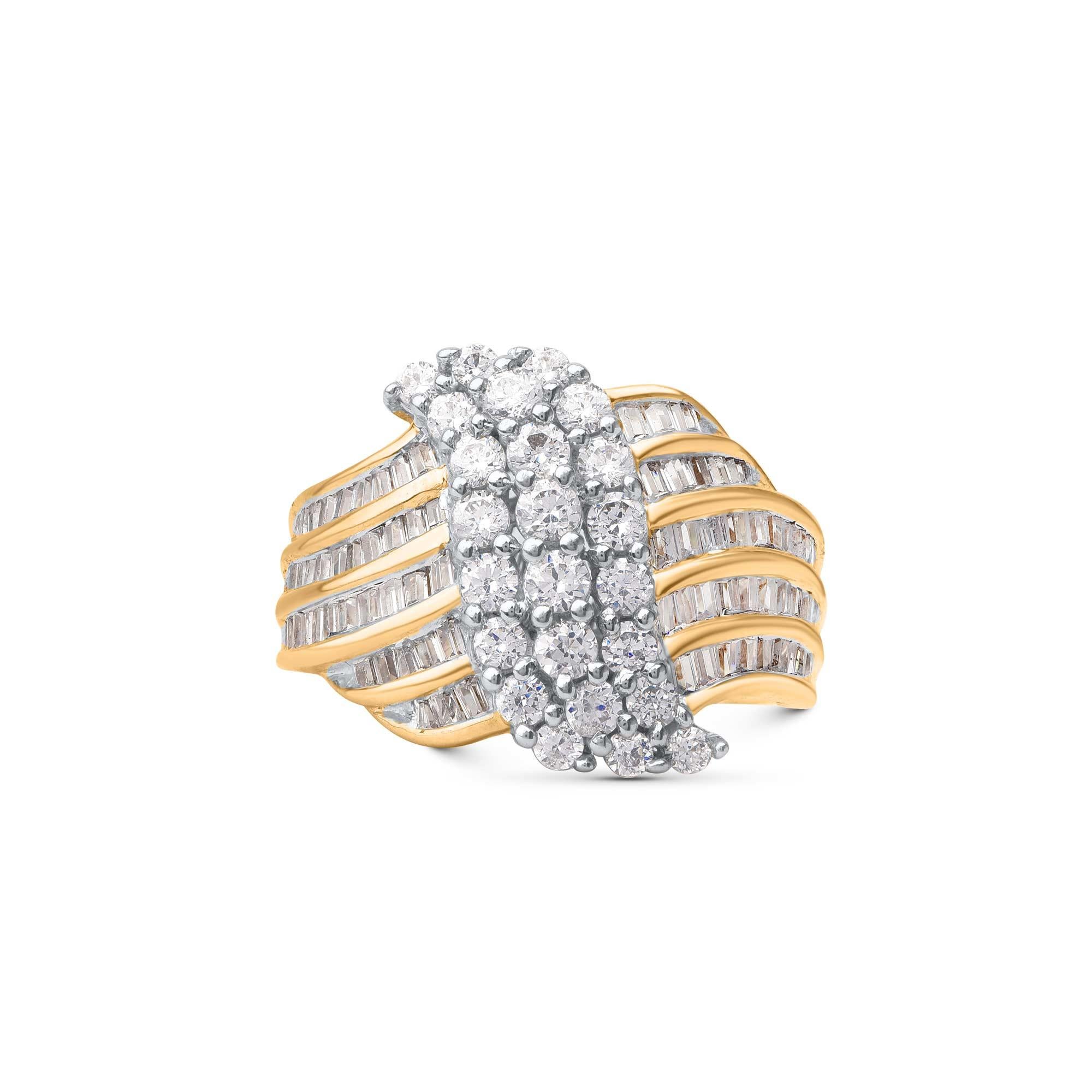 Moderno TJD 1,50 carati di diamanti rotondi e baguette in oro giallo 18KT Anello a più file con onda in vendita