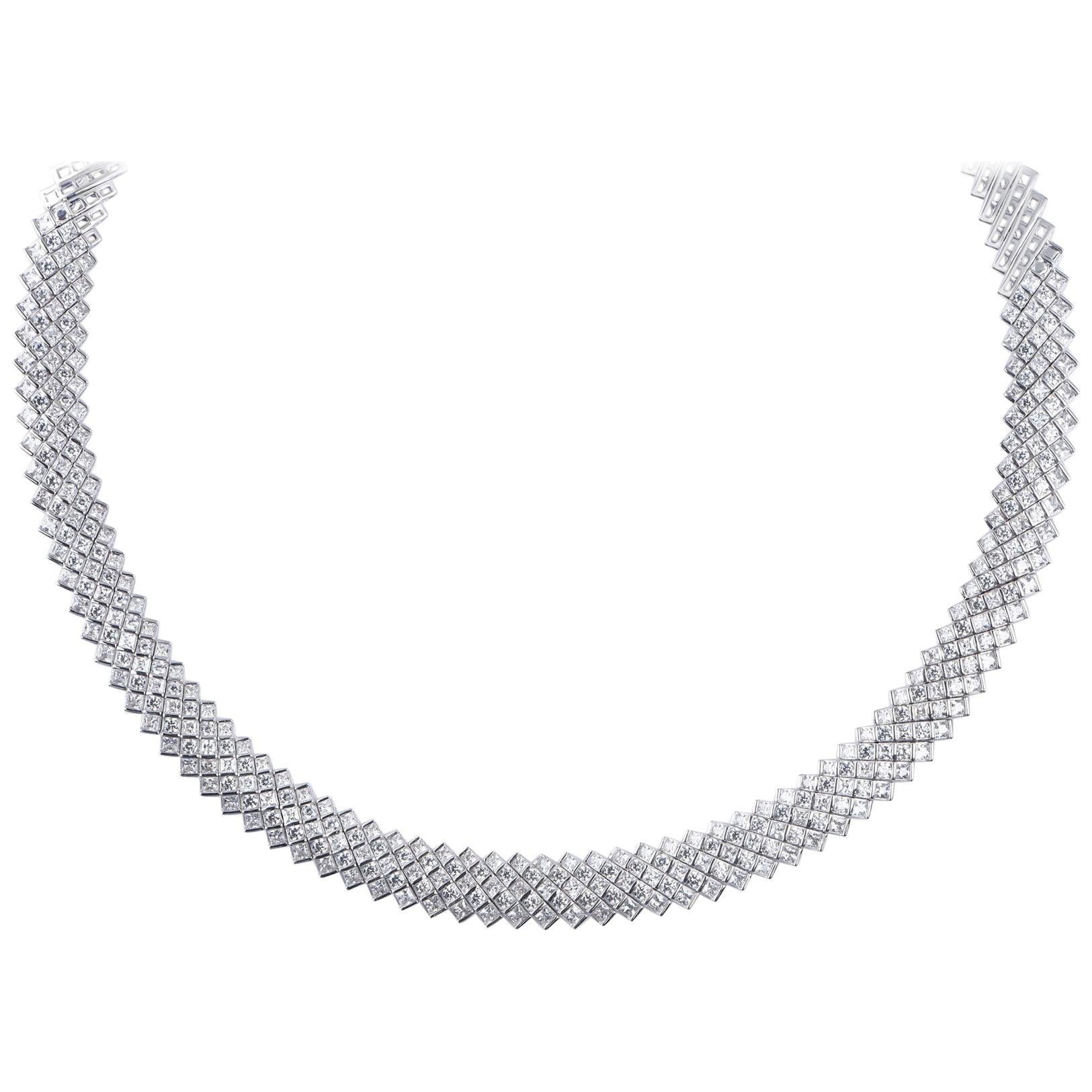 TJD 15.00 Carat Round and Princess Cut Diamond 18 Karat White Gold Mesh Necklace For Sale