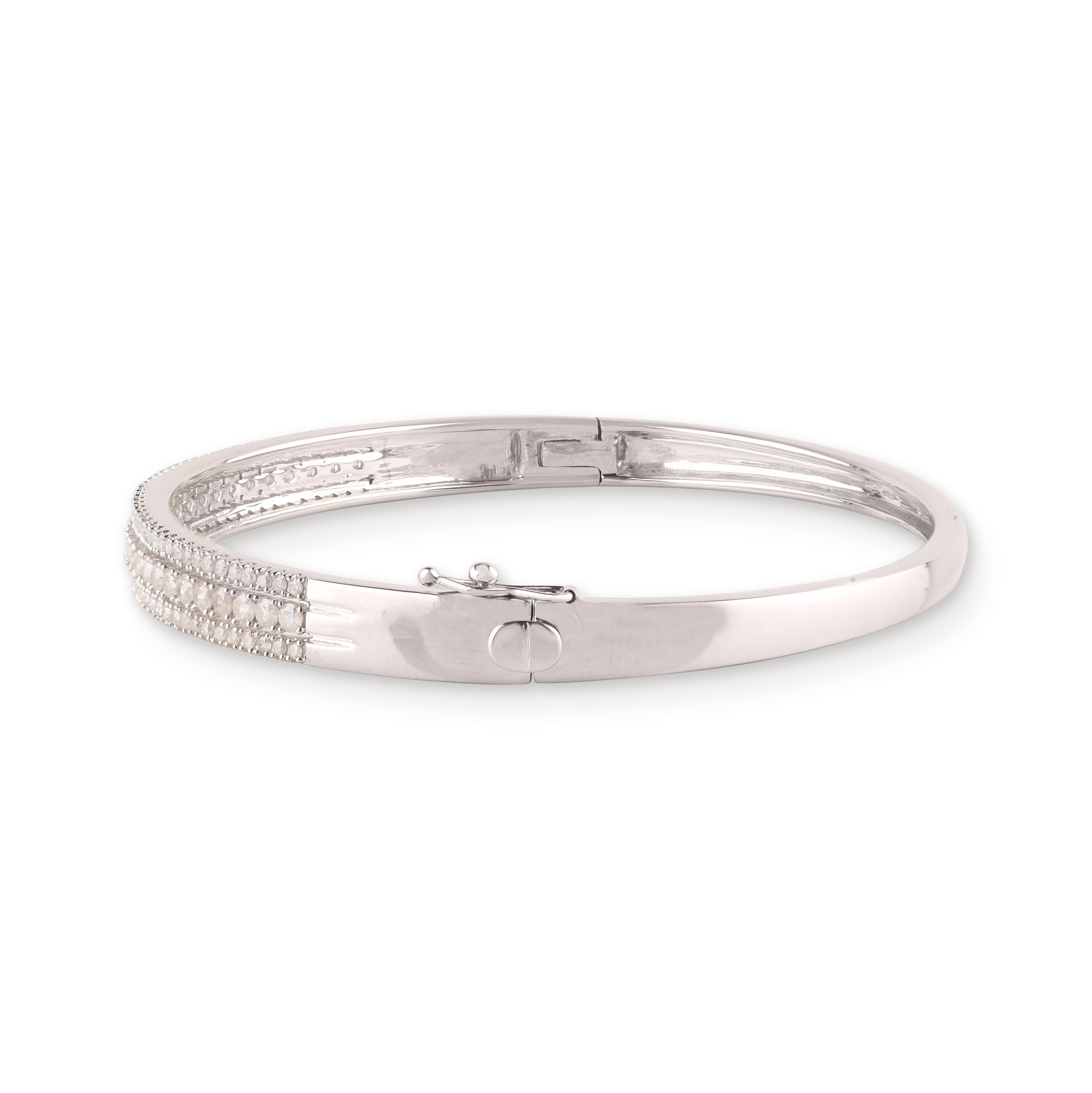 Taglio brillante TJD 2,0 Carati Diamante Taglio Brillante 14 Carati Oro Bianco Bangle Classico a Tre File in vendita