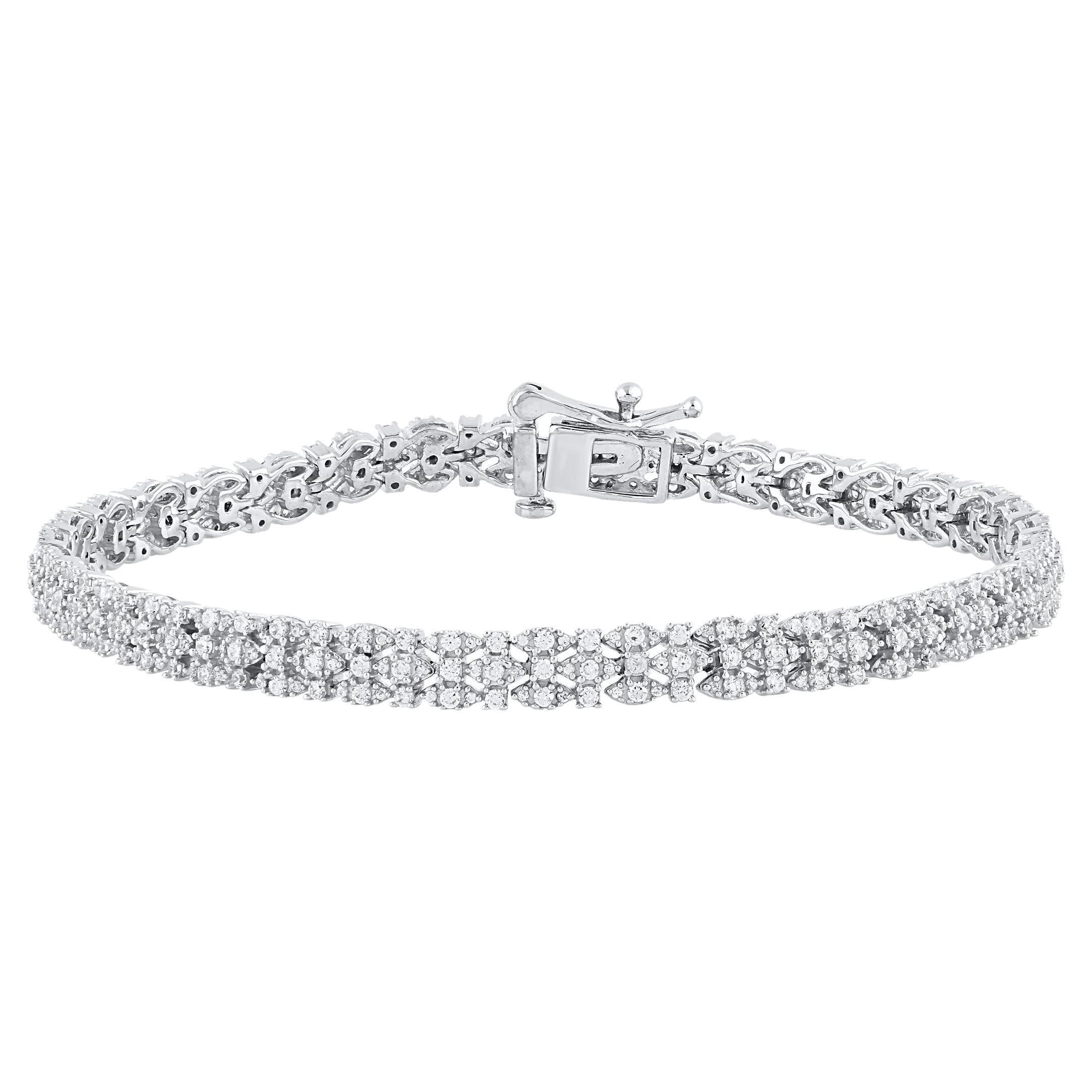TJD 2.0 Carat Natural Round Cut Diamond 14 Karat White Gold Vintage Bracelet For Sale