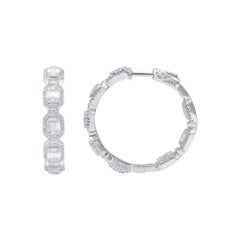 Boucles d'oreilles TJD en or blanc 18 carats avec diamants ronds et baguettes de 2,0 carats