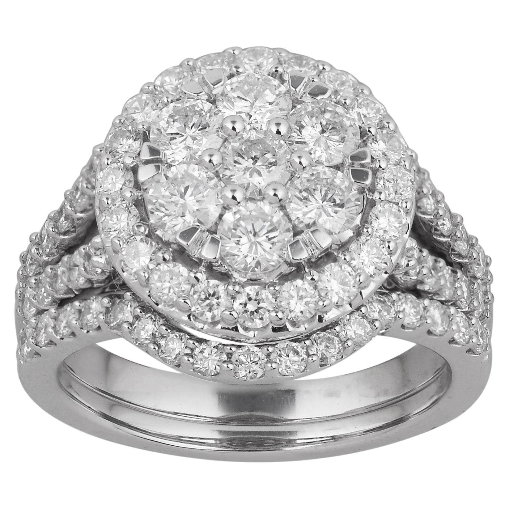 TJD 2.0 Carat Round Diamond 14 Karat White Gold Halo Cluster Bridal Ring Set For Sale