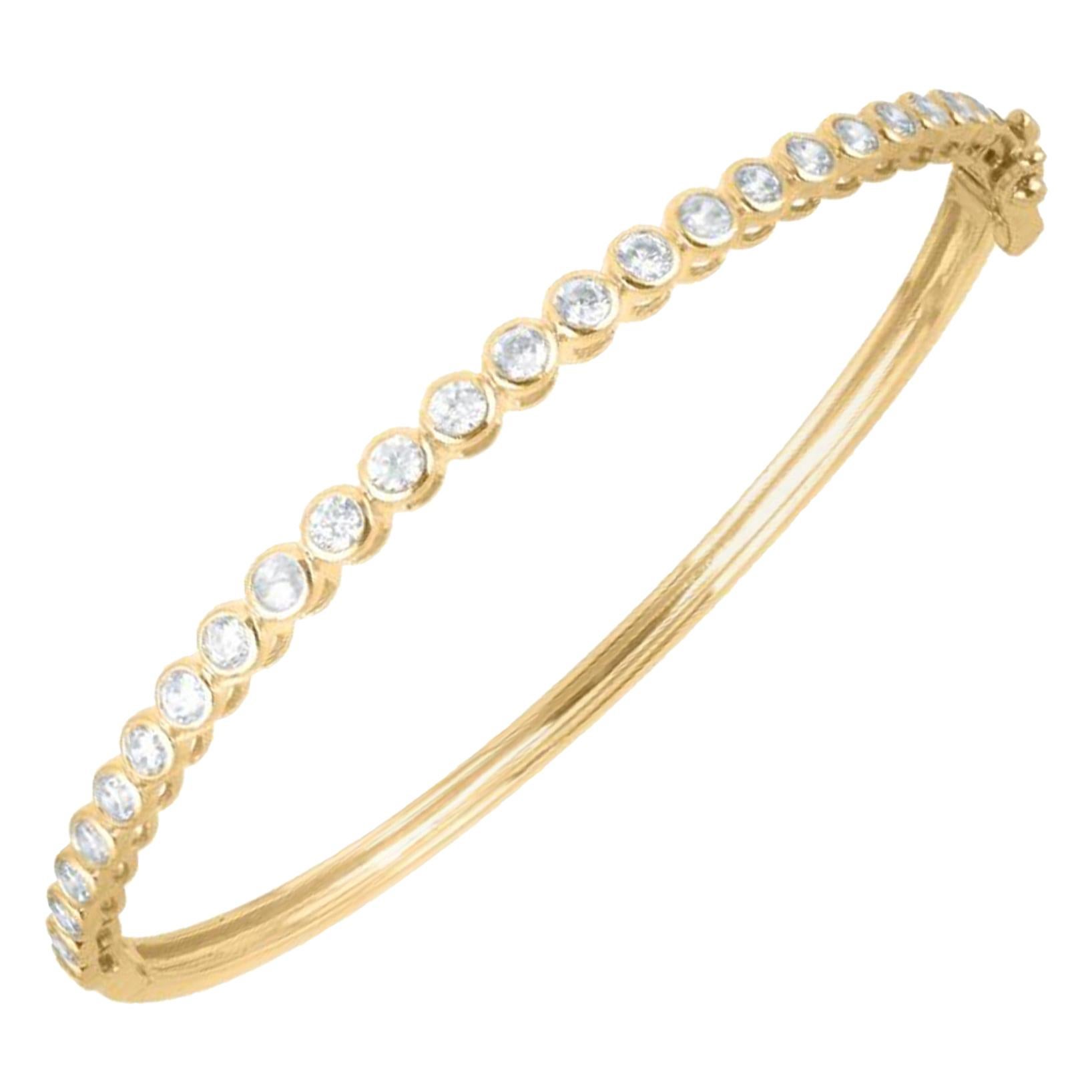 Bracelet jonc de créateur en or jaune 14 carats avec diamants ronds de 2,00 carats sertis sur le chaton TJD
