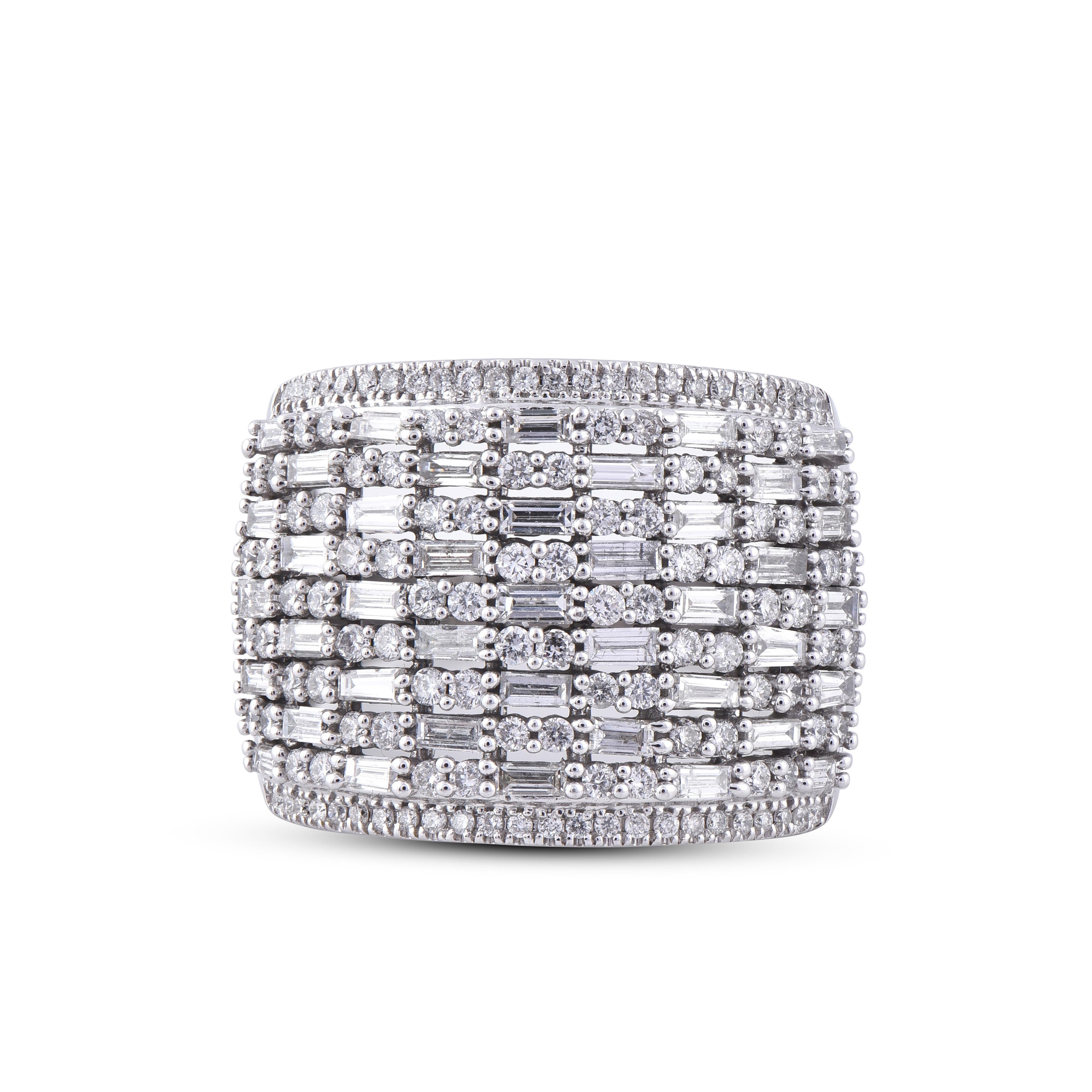 Taille baguette TJD Alliance large en or blanc 14 carats avec diamants ronds et baguettes de 2,00 carats en vente