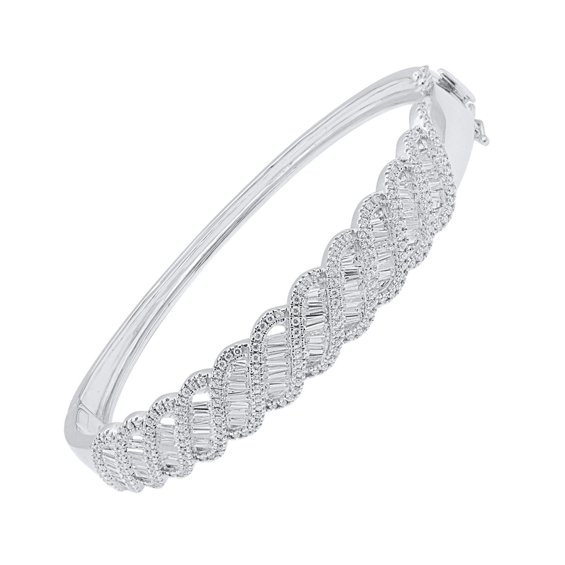 TJD 2.50 Carat Baguette Diamond Bangle Bracelet in 18 KT White Gold