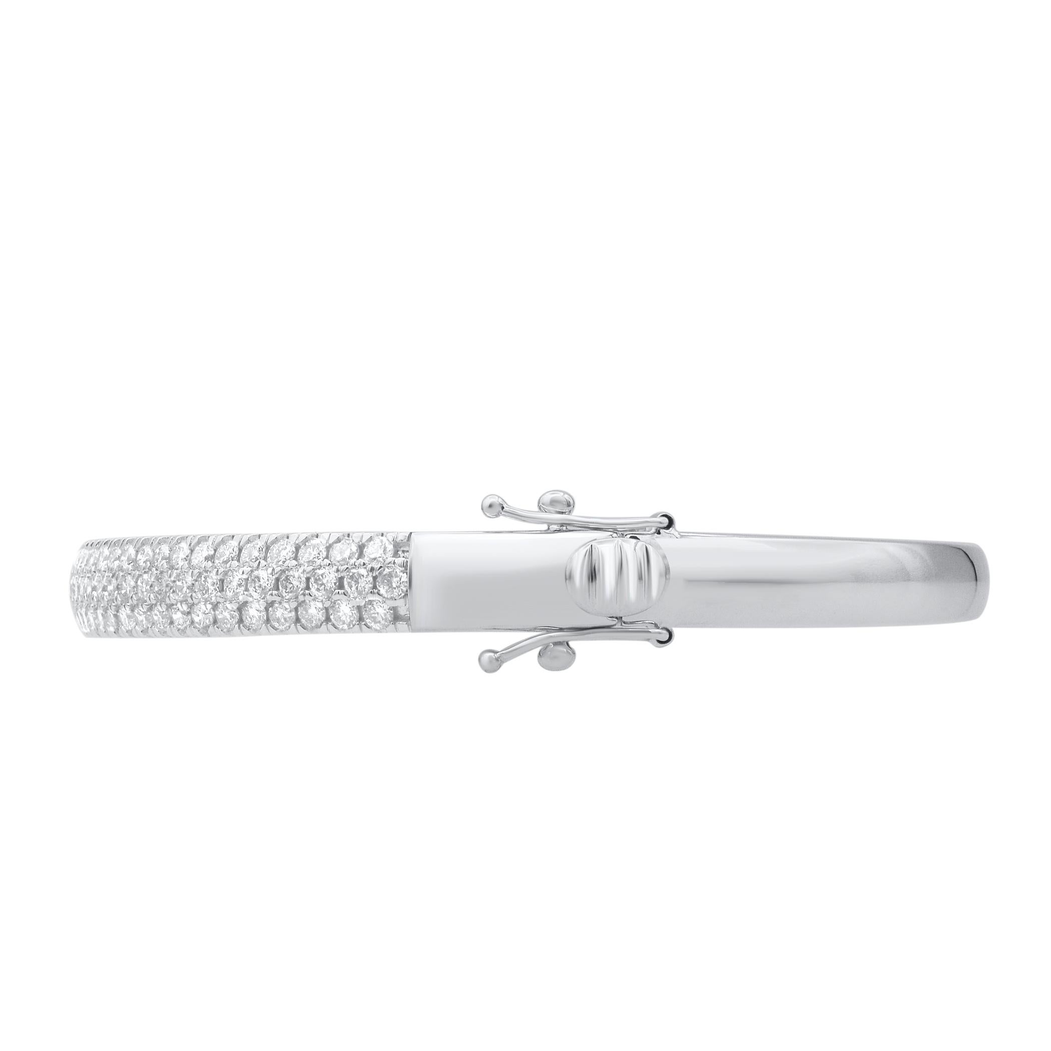 Contemporary TJD 2.50 Carat Natural Brilliant Cut Diamond Bangle Bracelet in 14KT White Gold For Sale