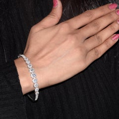 TJD 3,0 carati di diamante graduato in oro bianco 18 carati con braccialetto Halo Designer