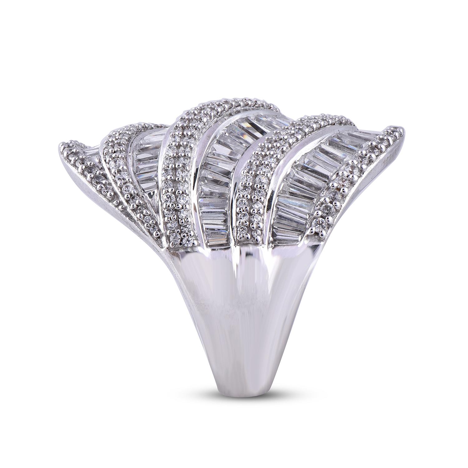 Art Deco TJD 3.0 Carat Round & Baguette Diamond 14K White Gold Wave Style Fashion Band For Sale