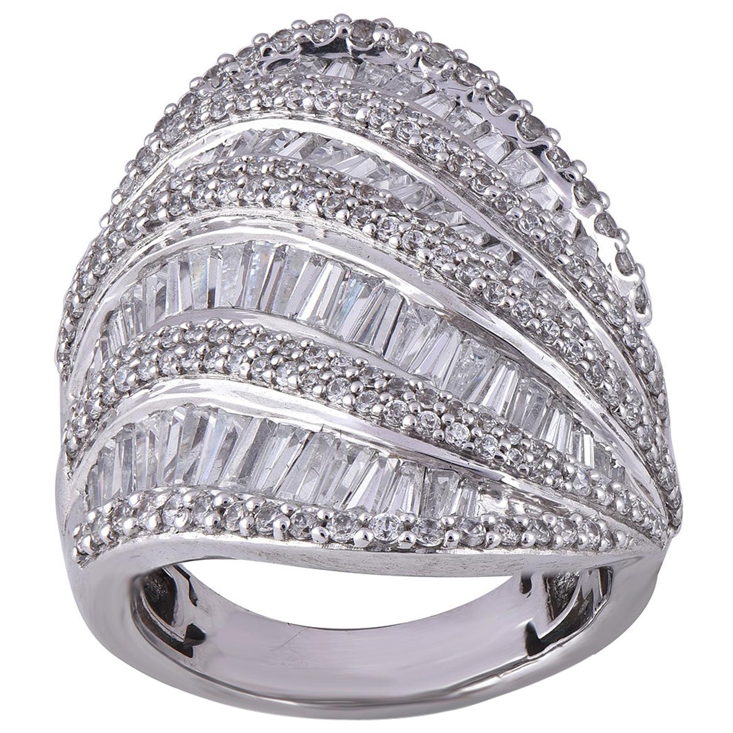 TJD 3.00 Carat Round & Baguette Diamond 14K White Gold Wave Style Fashion Band For Sale
