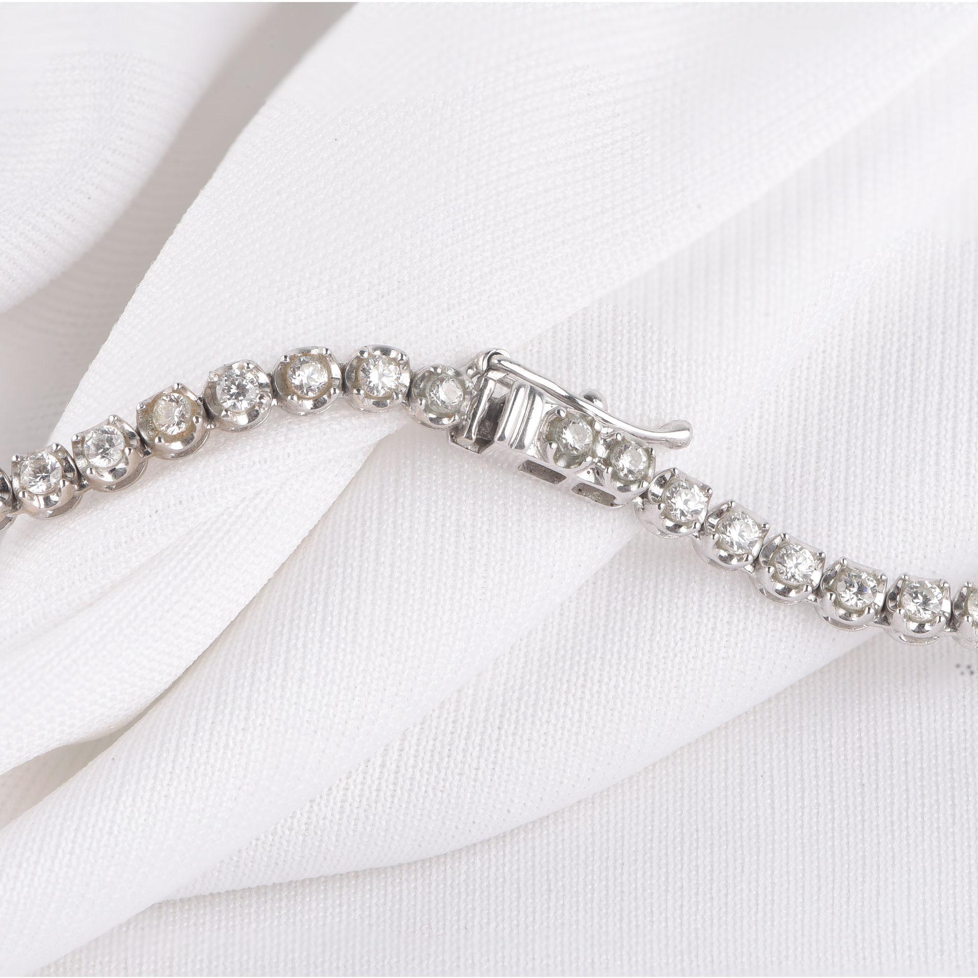 Women's or Men's TJD 4.00 Carat Graduated Diamond 14 Karat White Gold Sparkling Tennis Necklace For Sale