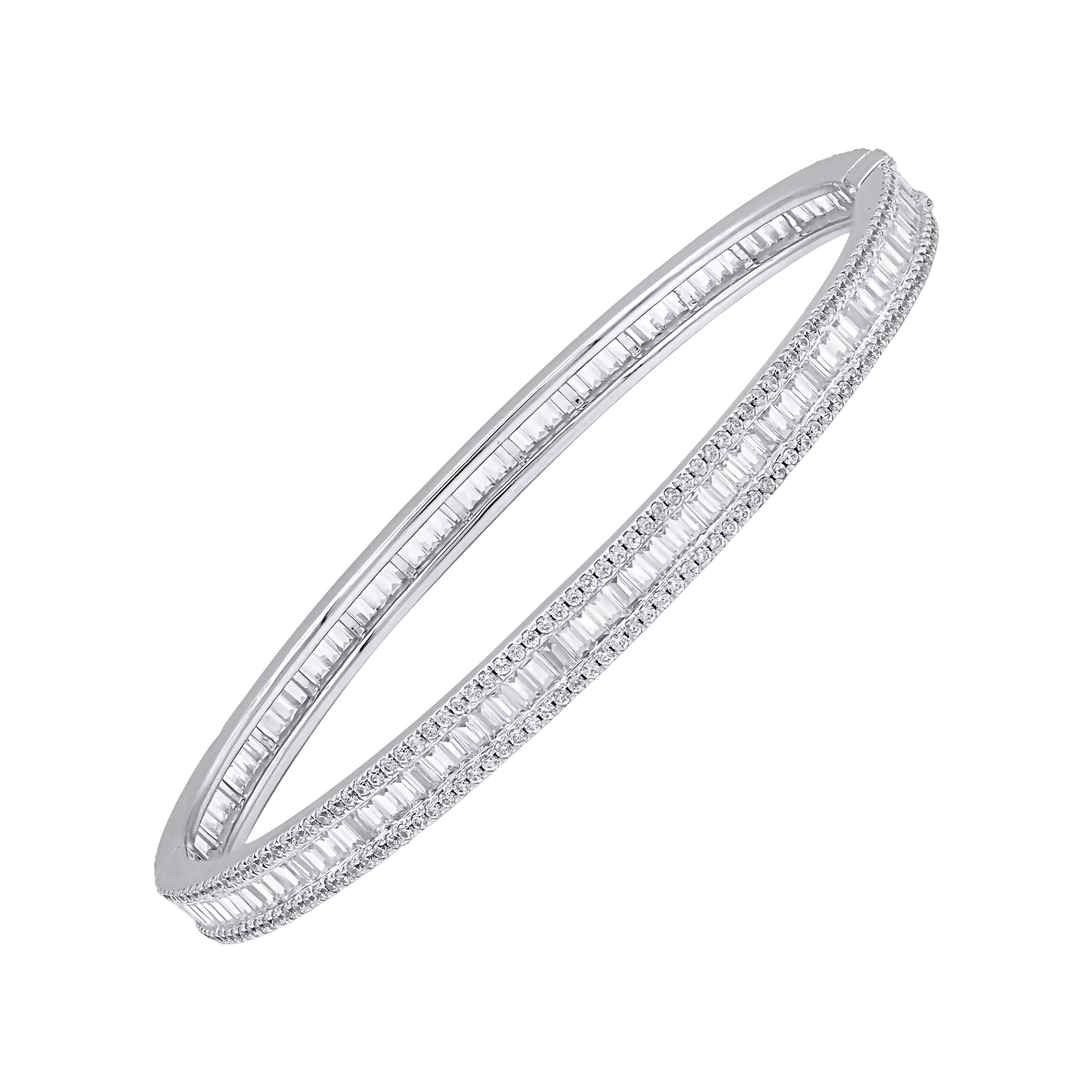TJD 4.50 CT Natural Round
Baguette Diamond Bangle Bracelet in 18KT White Gold