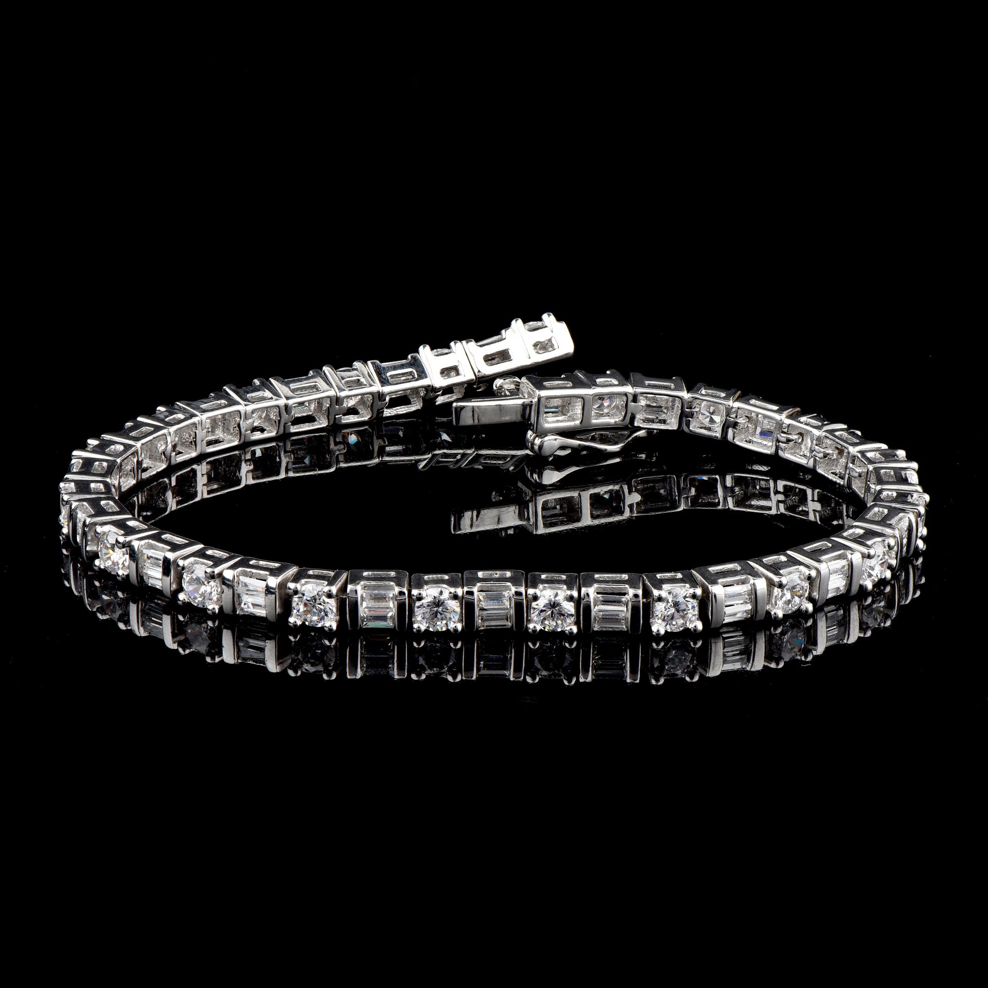 Round Cut TJD 5.00 Carat Round & Baguette Alternate Diamond 14K White Gold Tennis Bracelet For Sale