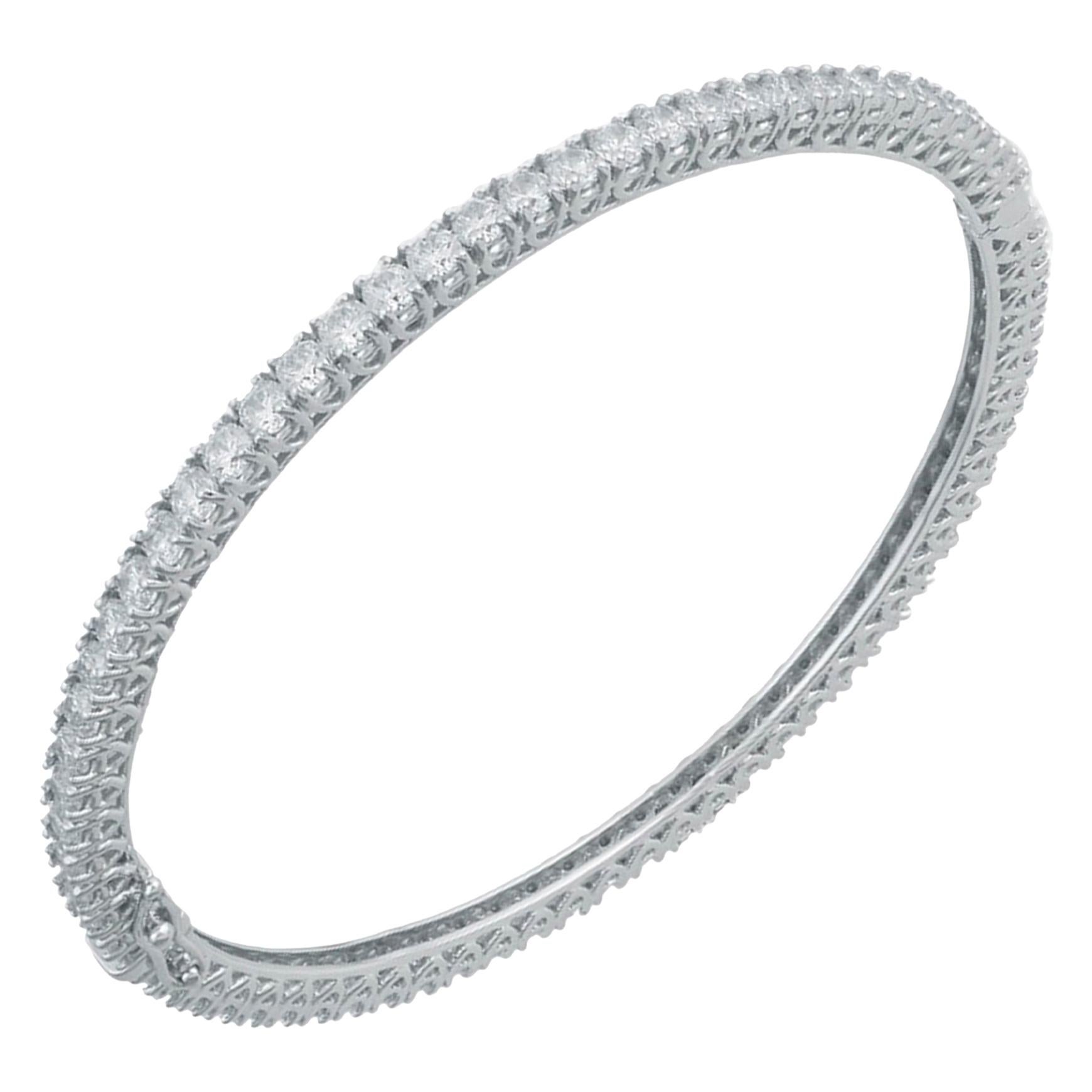 TJD 6.30 Carat Round Diamond 18K White Gold Classis Full Eternity Hinged Bangle For Sale