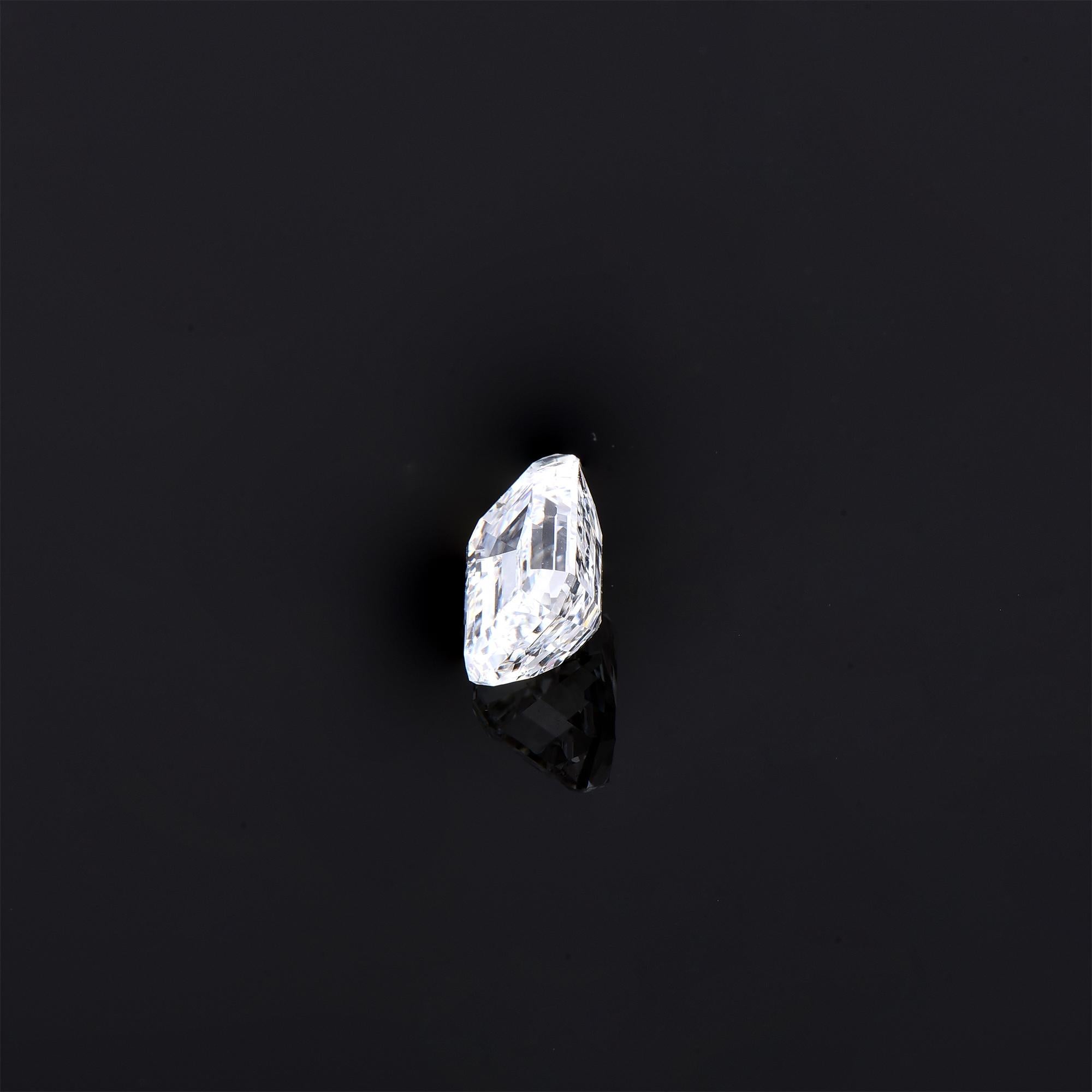 Moderne TJD Diamant brut certifié GIA de 1,01 carat taille émeraude, couleur F, pureté VS1 en vente