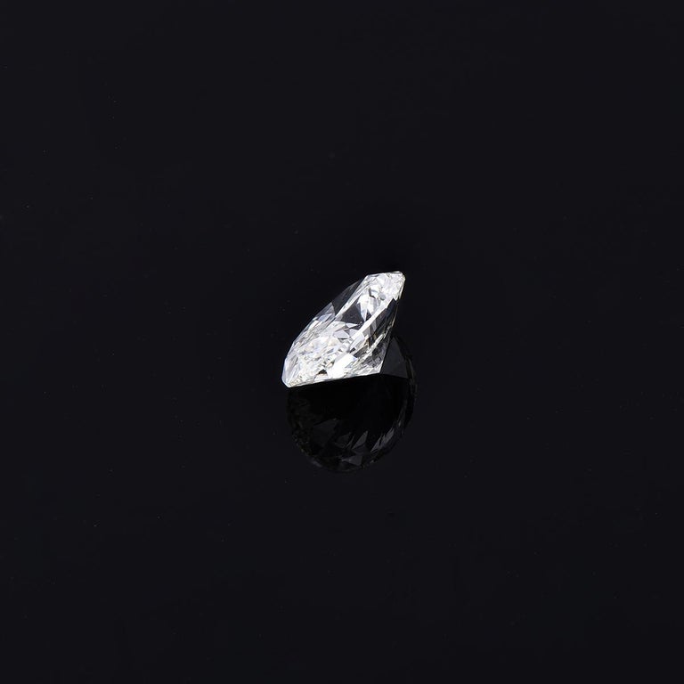 Modern TJD GIA Certified 1.03 Carat Oval Brilliant Cut Loose Diamond K Color IF Clarity For Sale