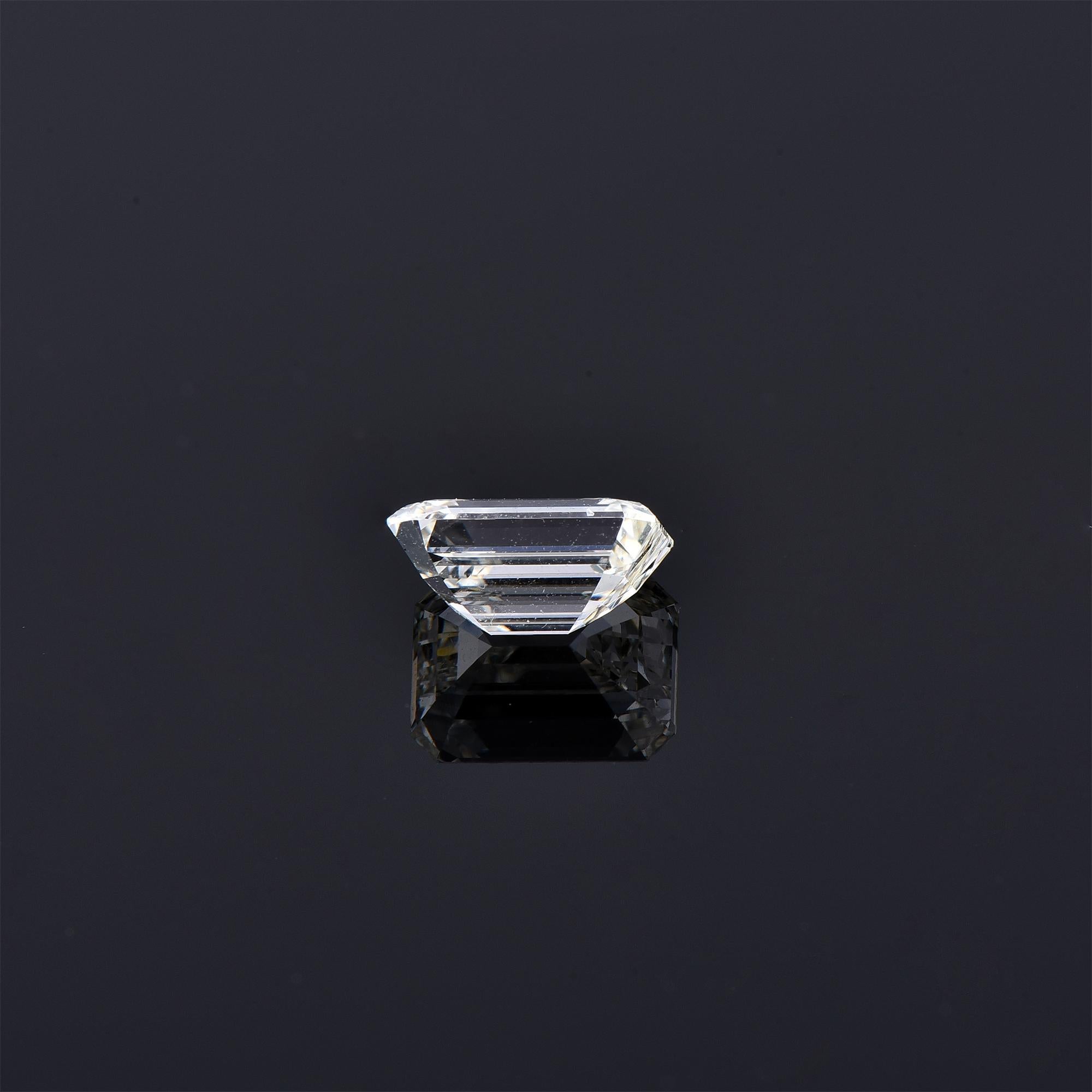 Taille émeraude Diamant libre certifié TJD IGI de 1,03 carat de taille émeraude, couleur K, pureté IF en vente