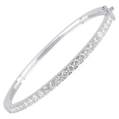TJD IGI Certified 3 Carat Diamond 10 Karat White Gold Classic Designer Bangle